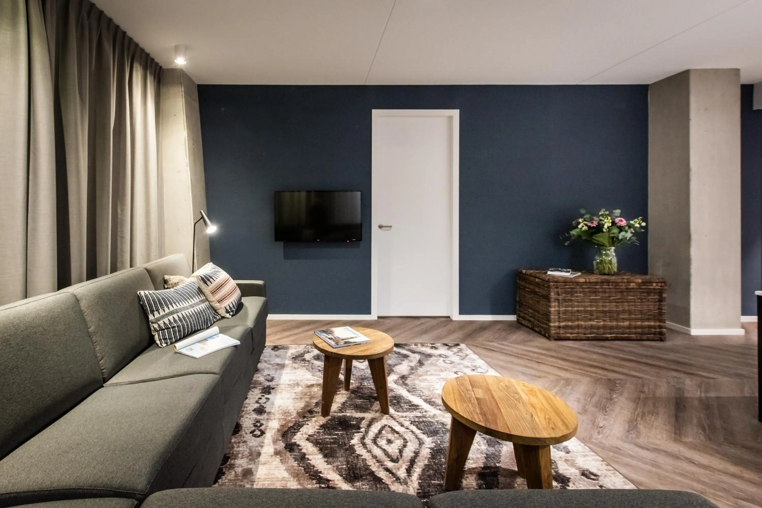 Living room in Numa Amsterdam Docklands