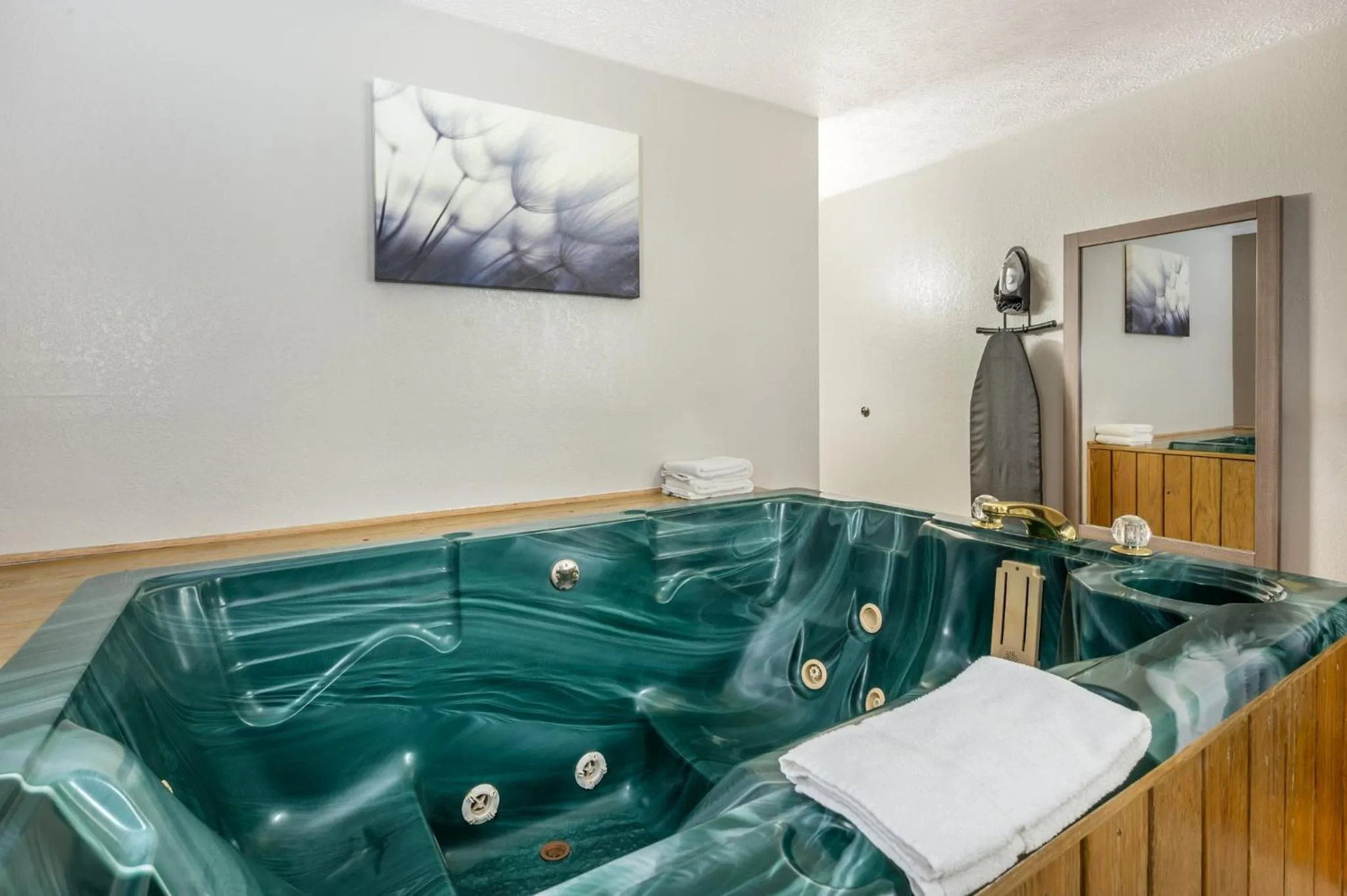 Spa and wellness centre/facilities in Red Roof Inn Greencastle South - Cloverdale