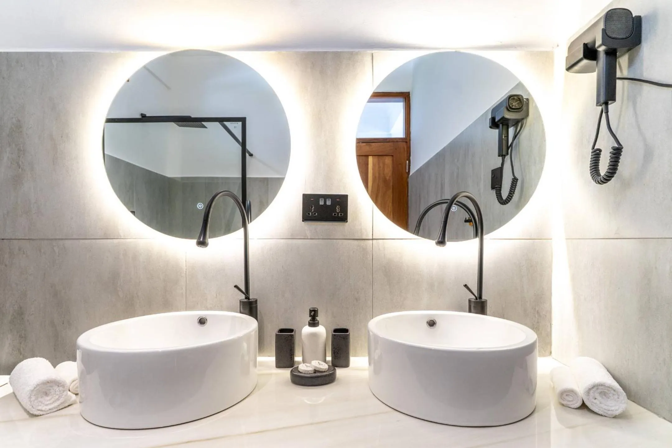 Bathroom in Marea Boutique Hotel