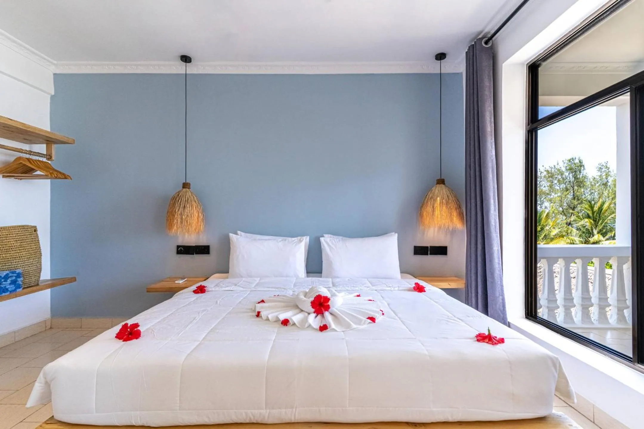 Bed in Marea Boutique Hotel