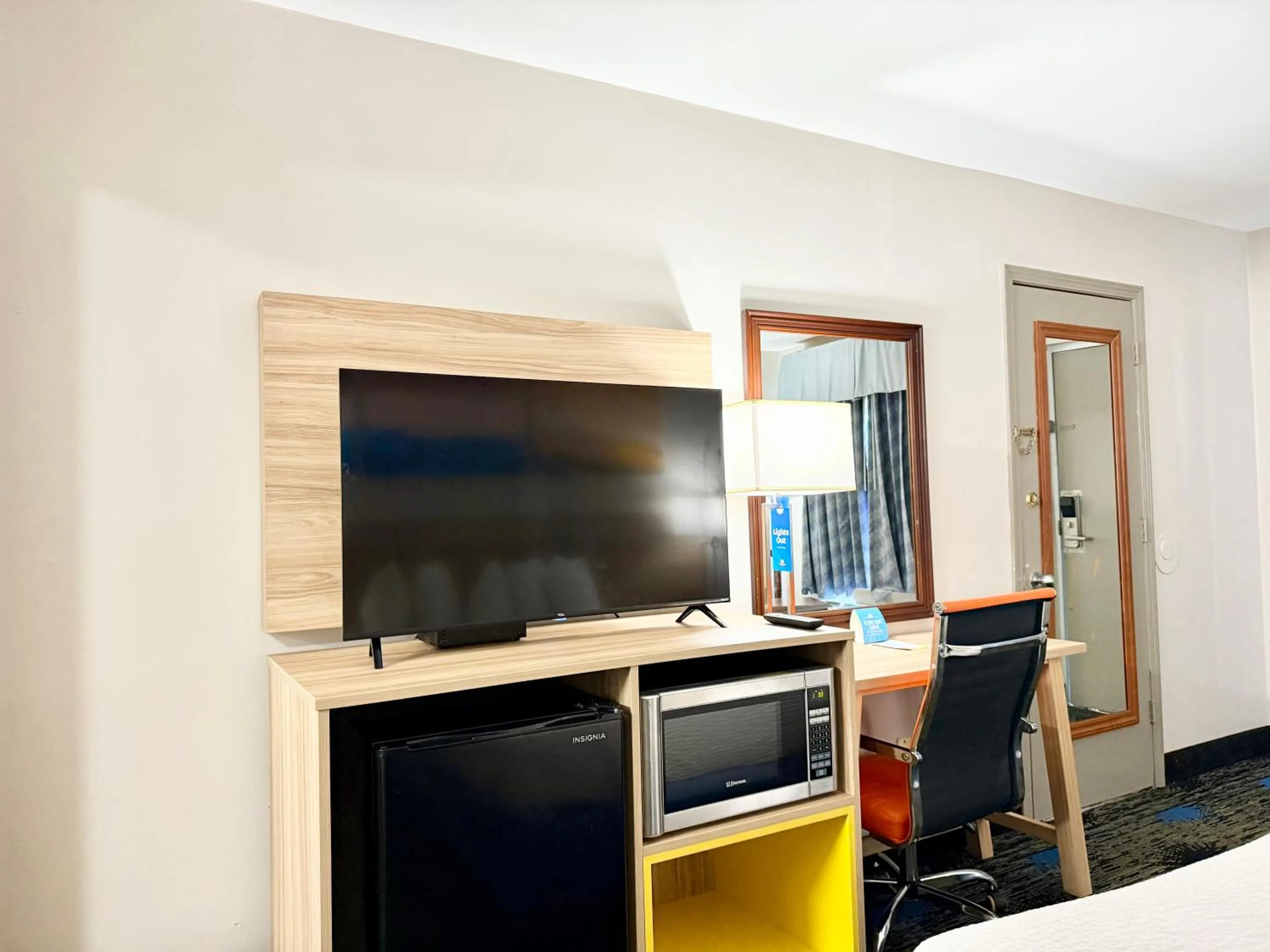 Days Inn by Wyndham Greenville