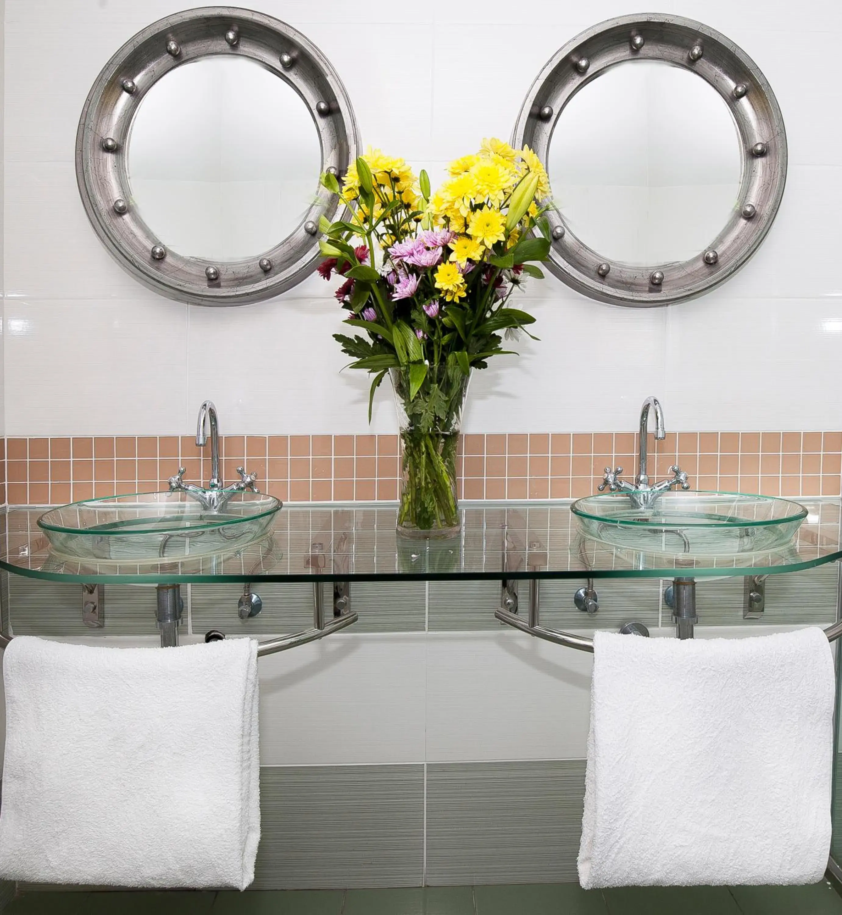 Bathroom in Magellans Hotel Bathroom in Magellans Hotel