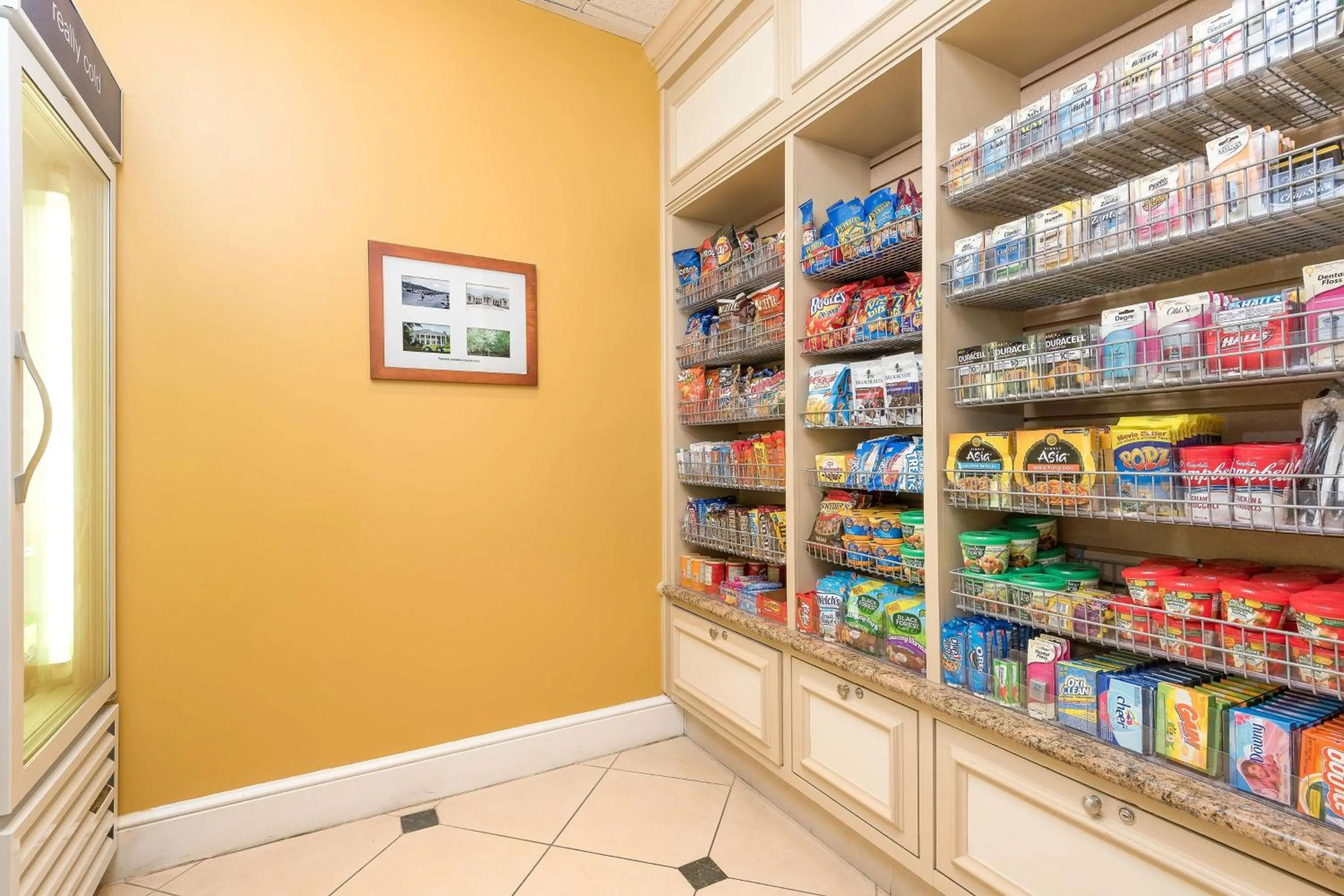 Restaurant/places to eat in Hilton Garden Inn Florence