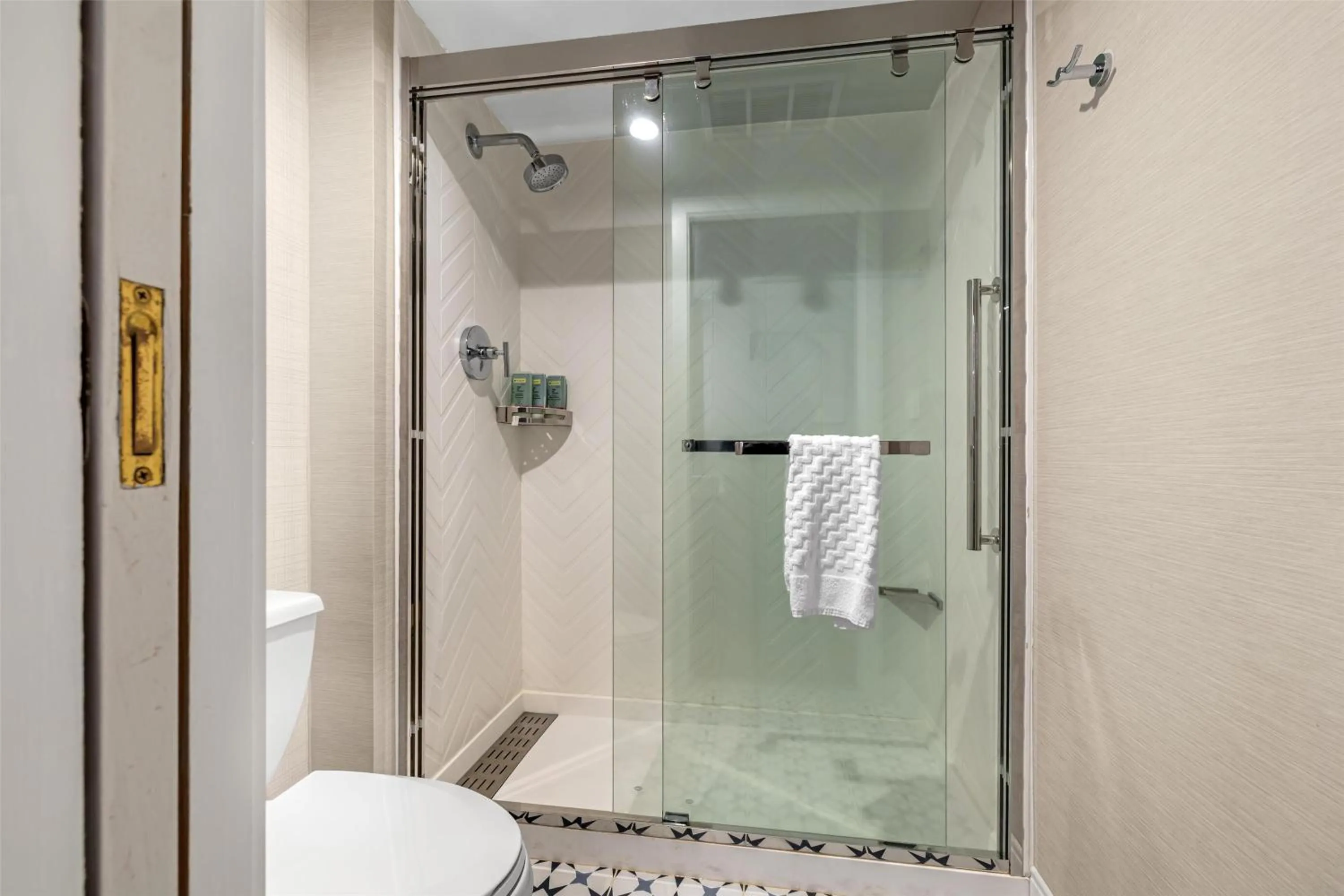 Bathroom in Best Western Potsdam University Park Inn