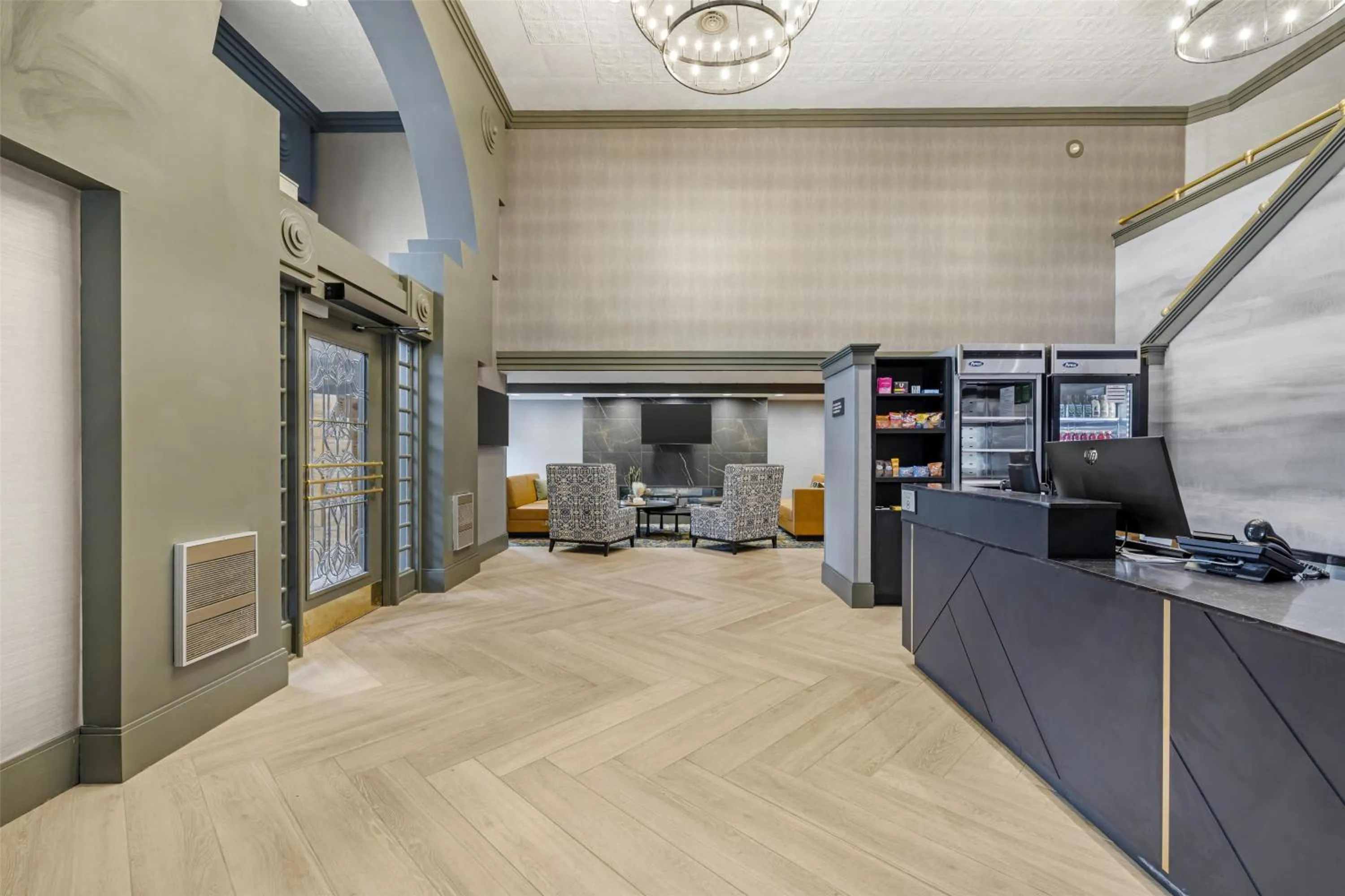 Lobby or reception in Best Western Potsdam University Park Inn