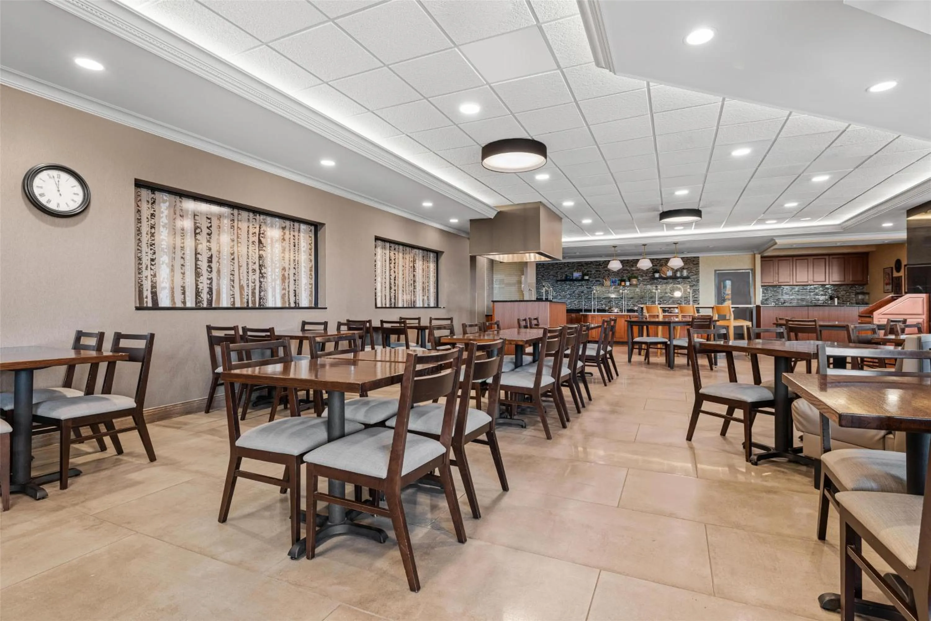 Breakfast in Drury Plaza Hotel St Louis Creve Coeur