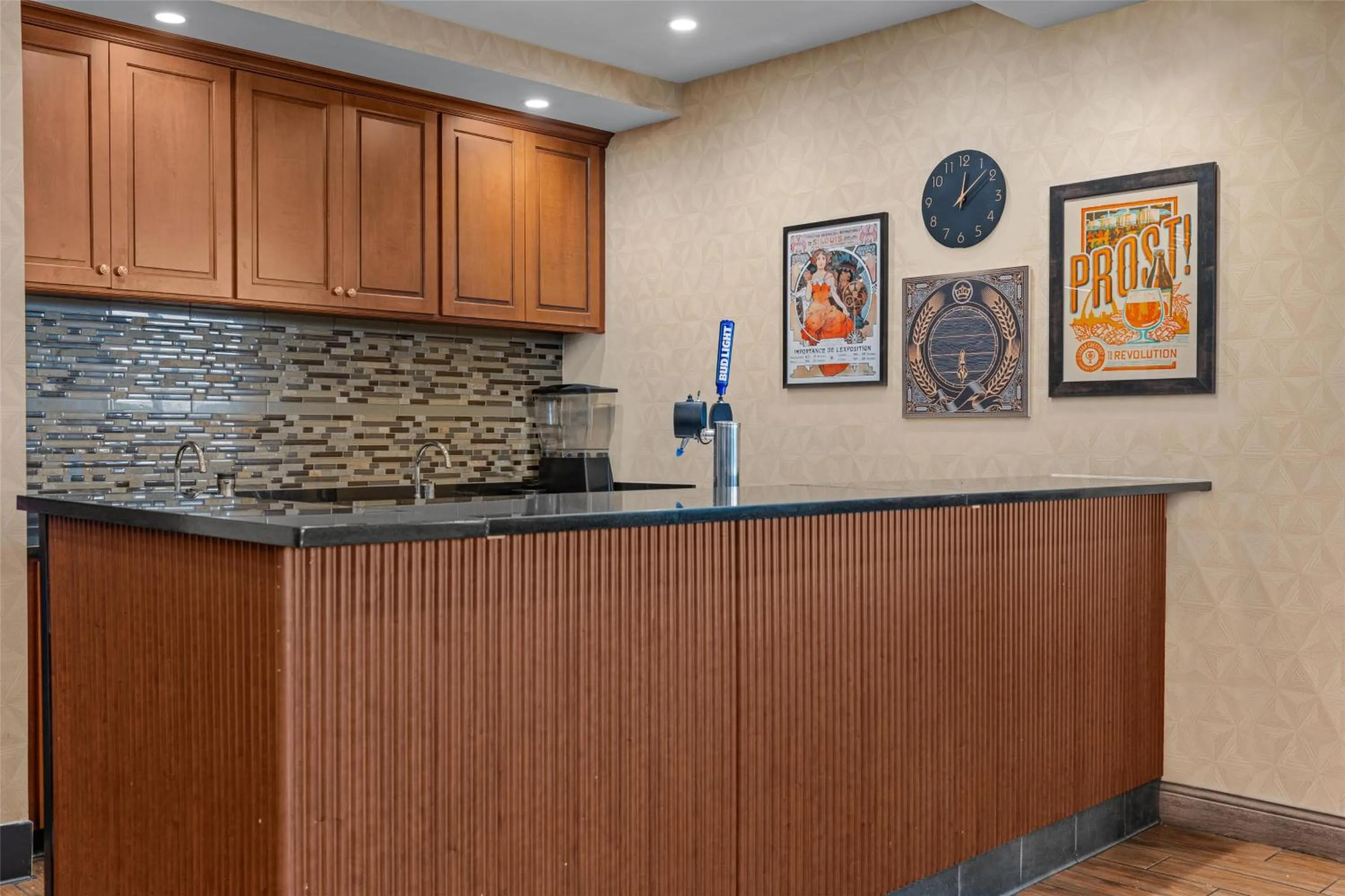 Lounge or bar in Drury Plaza Hotel St Louis Creve Coeur