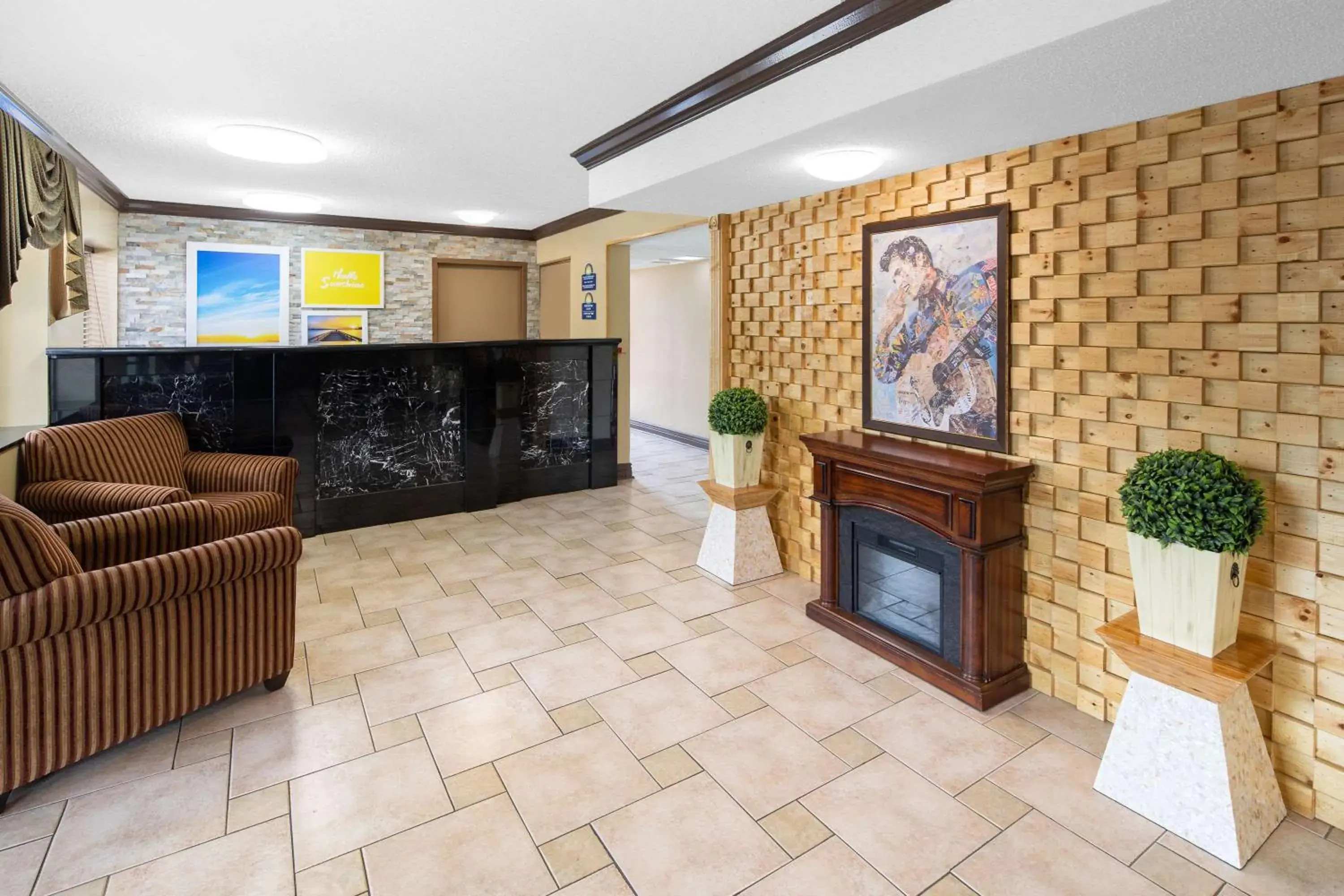 Lobby or reception in Days Inn by Wyndham Tupelo Lobby or reception in Days Inn by Wyndham Tupelo