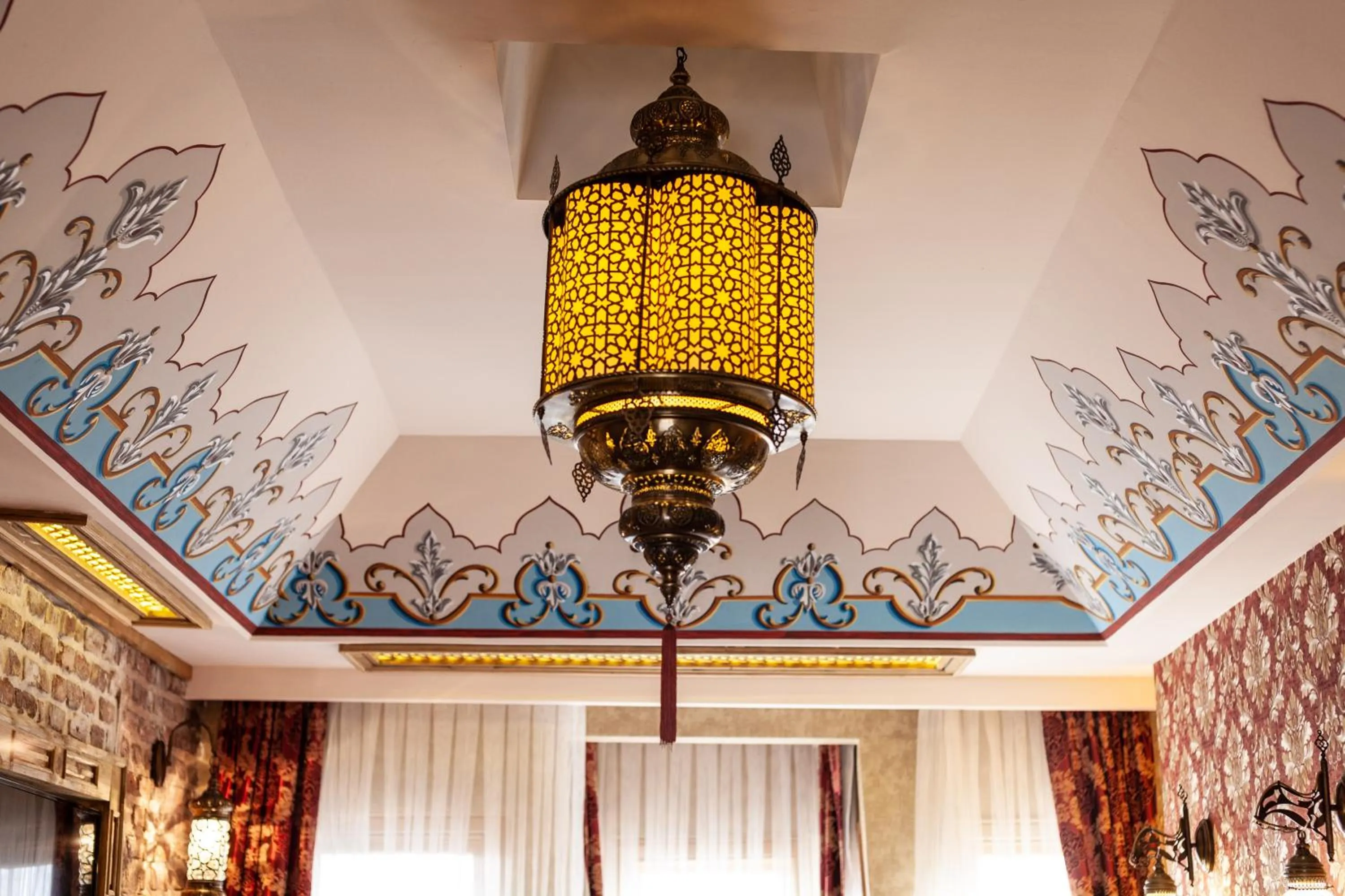 Living room in Enderun by Otantik Suites