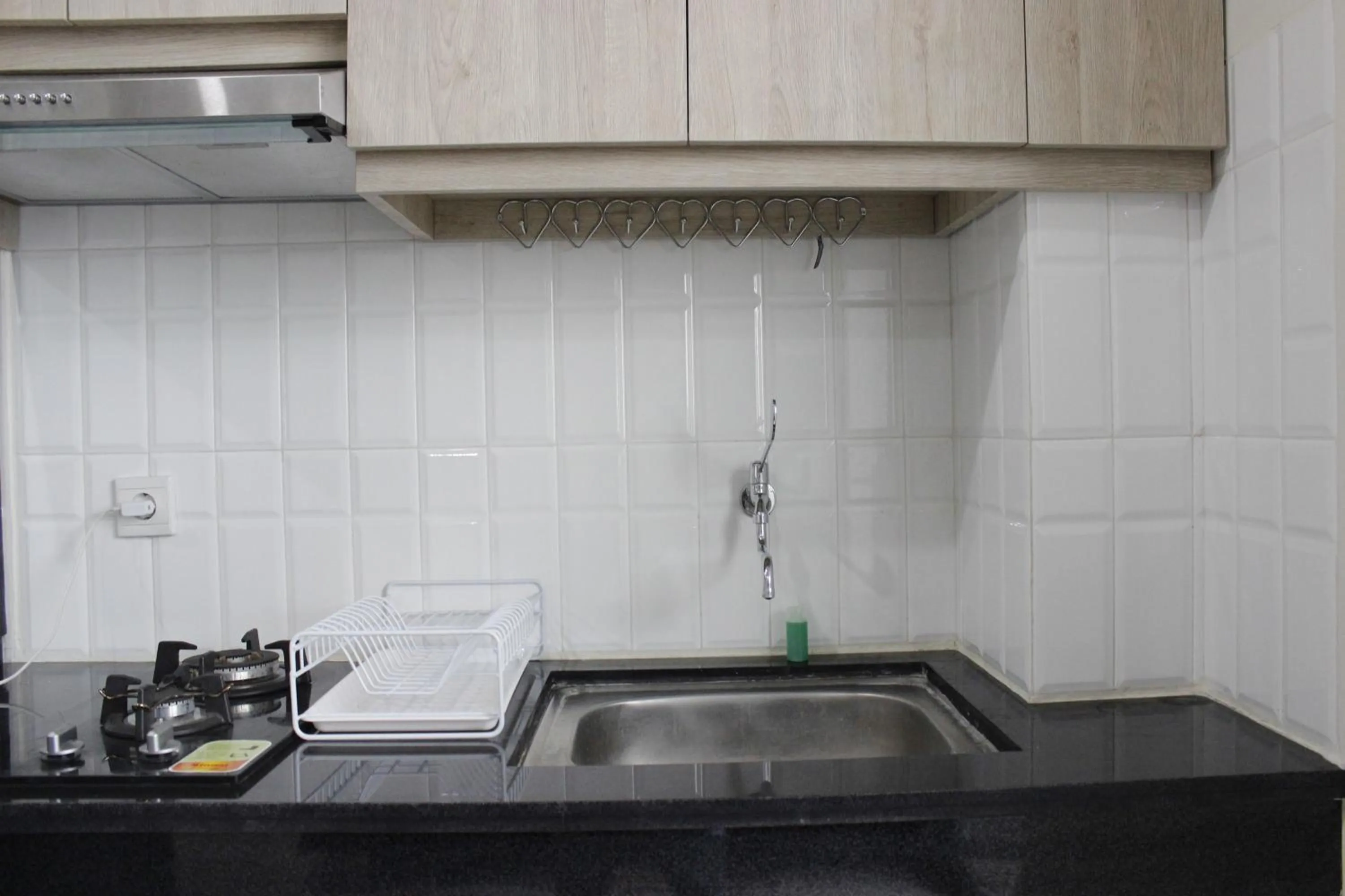 Cozy 2BR Apartment @ Newton Residence By Travelio