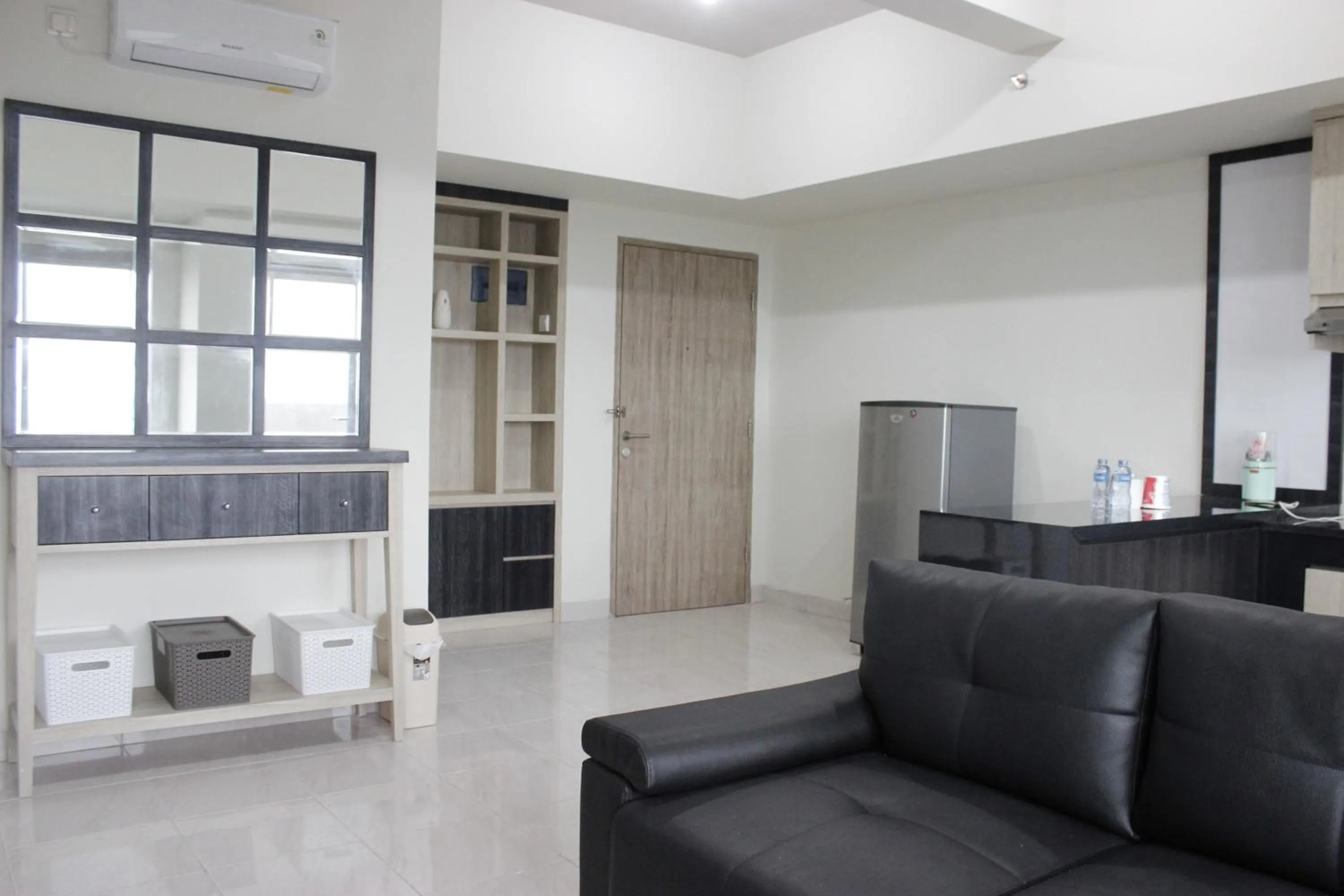 Cozy 2BR Apartment @ Newton Residence By Travelio