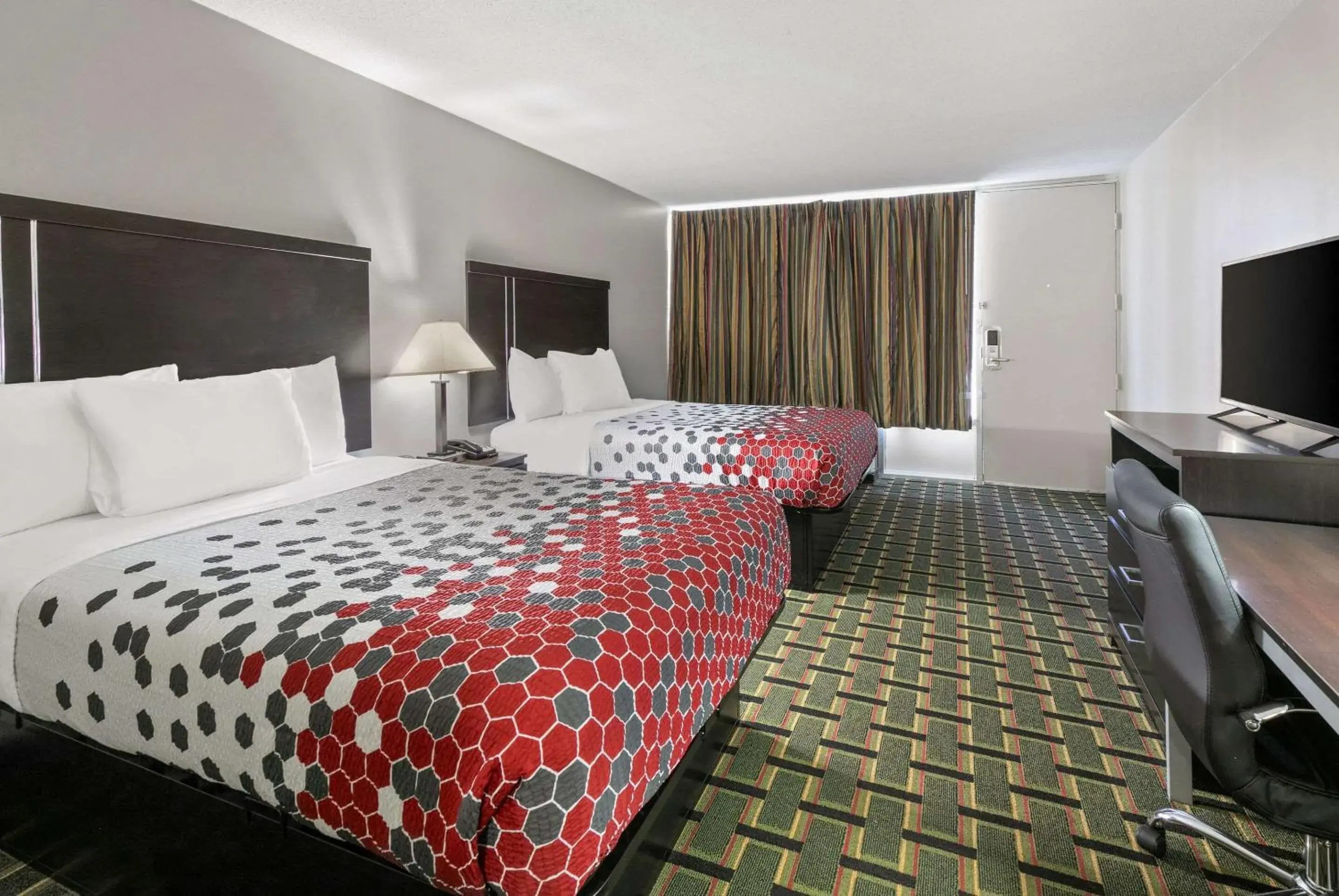 Bedroom, Bed in Econo Lodge Bedroom, Bed in Econo Lodge