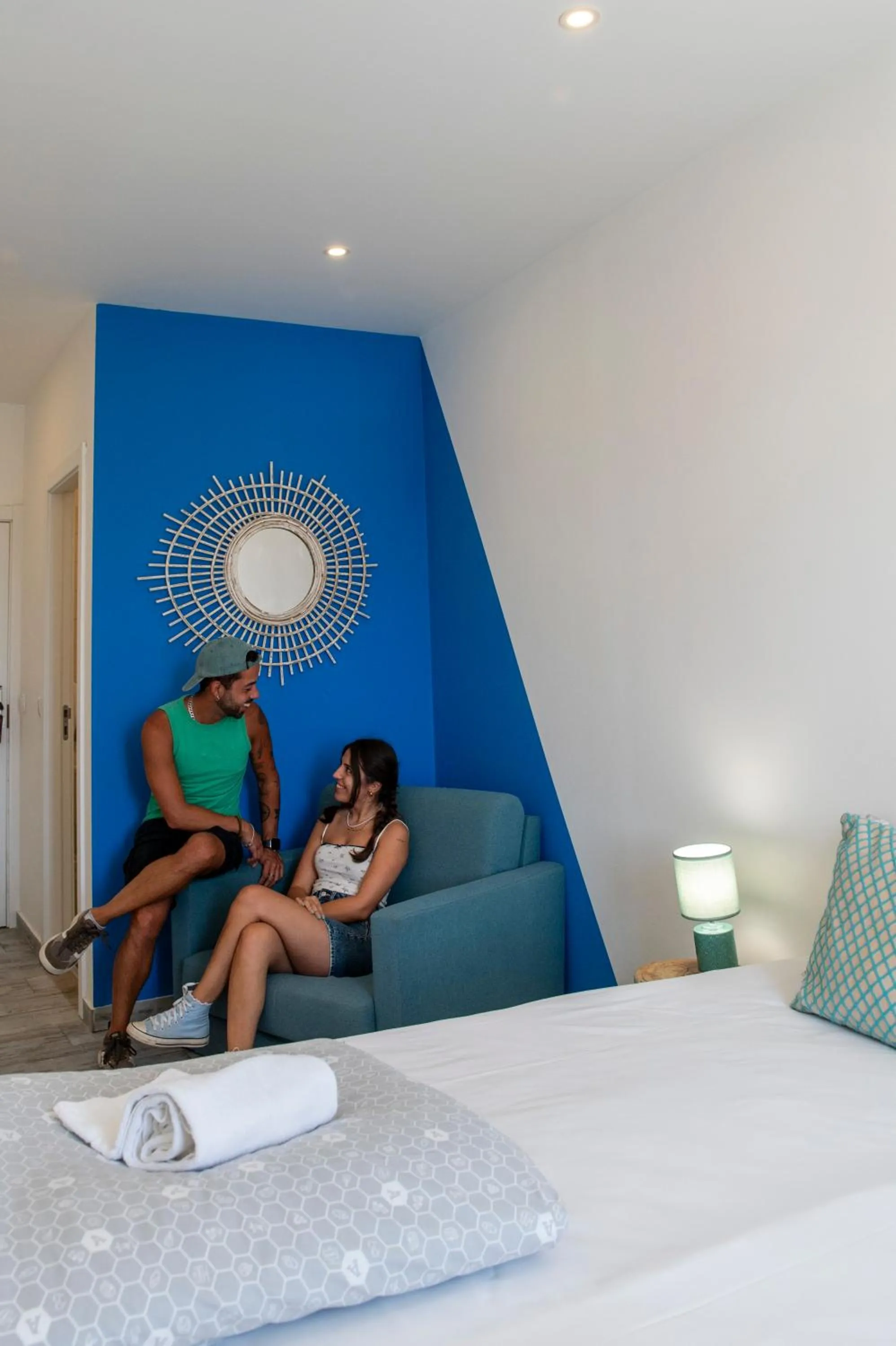 Bed in WOT Peniche Social