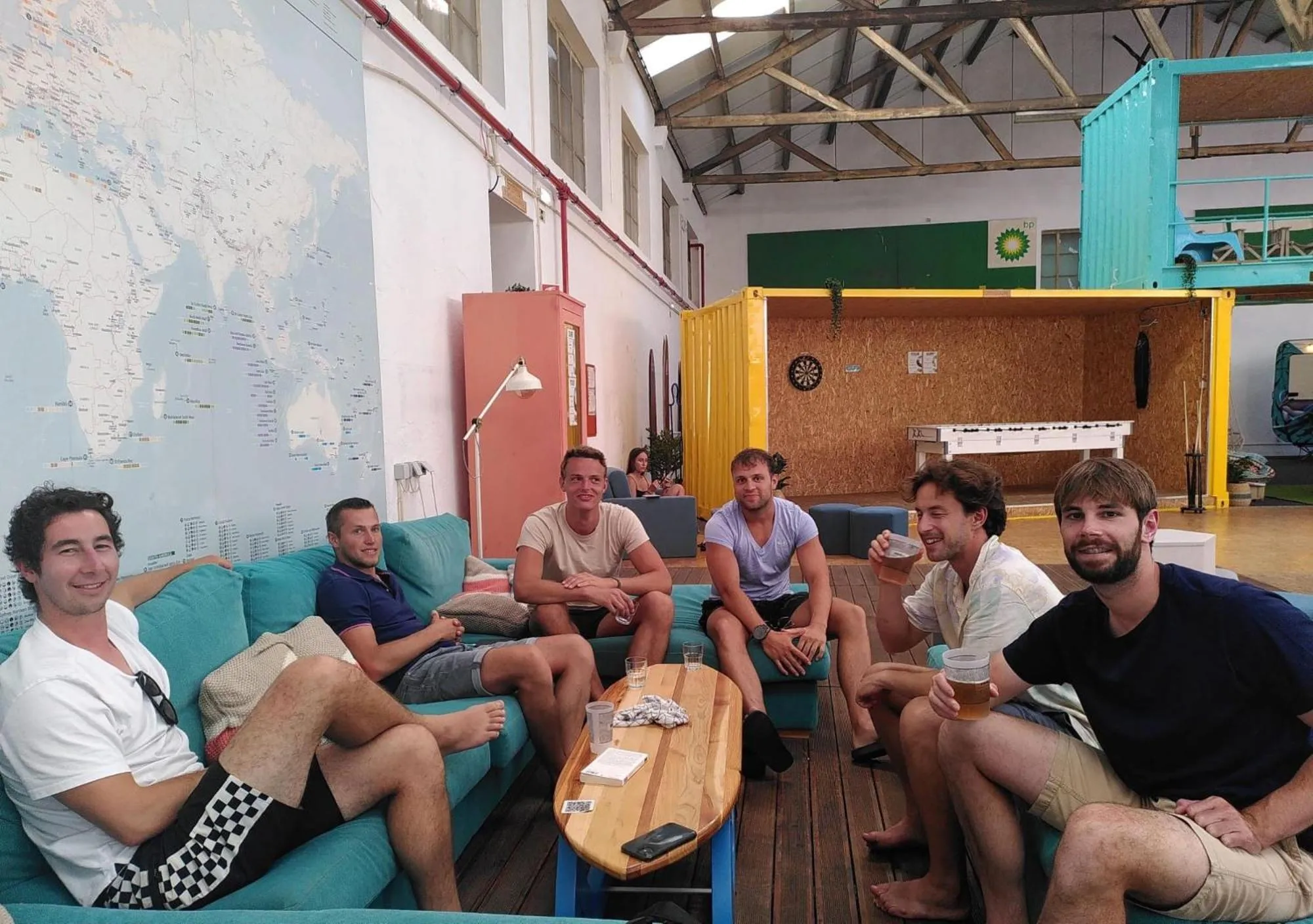 group of guests in WOT Peniche Social