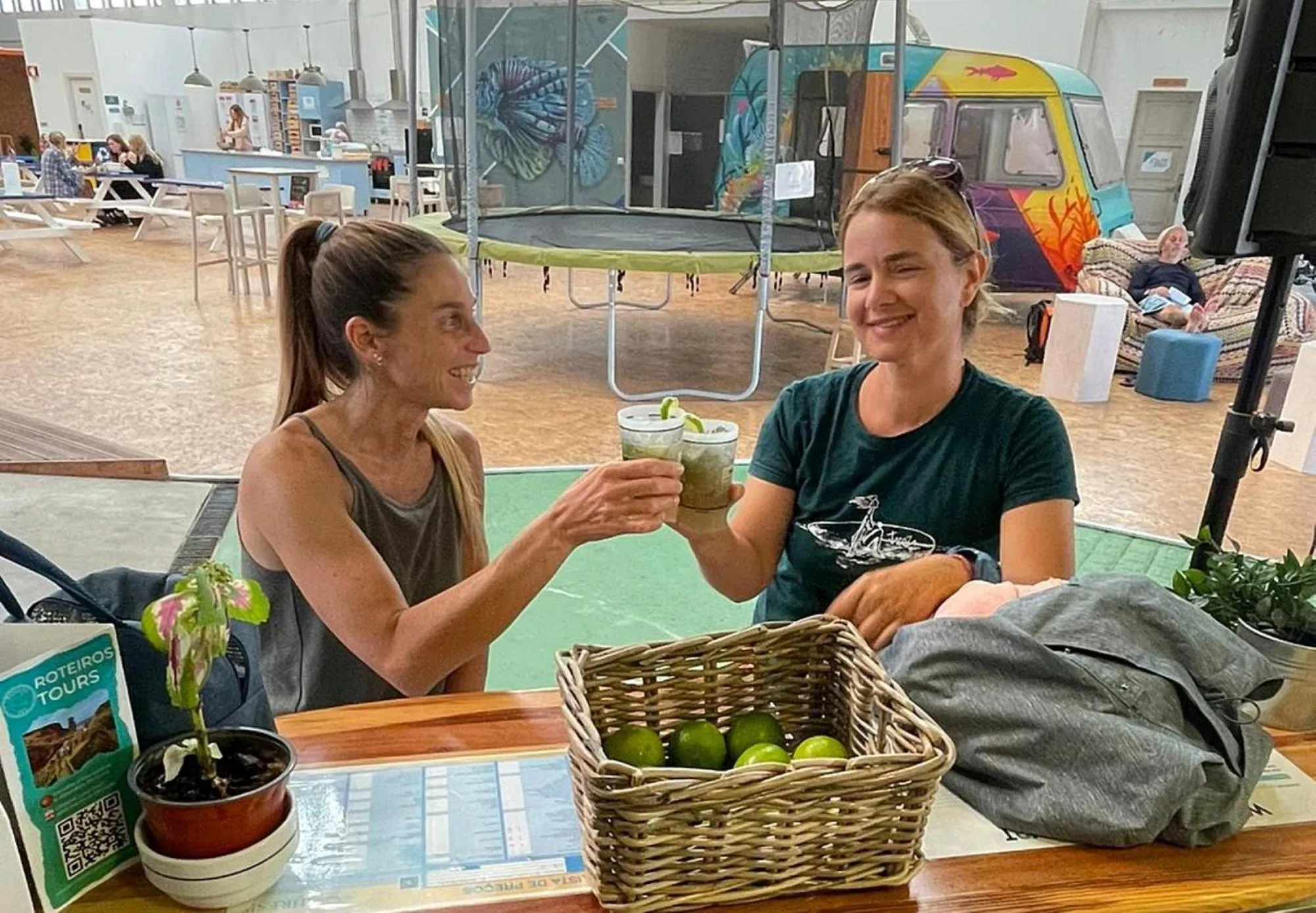 Lounge or bar in WOT Peniche Social