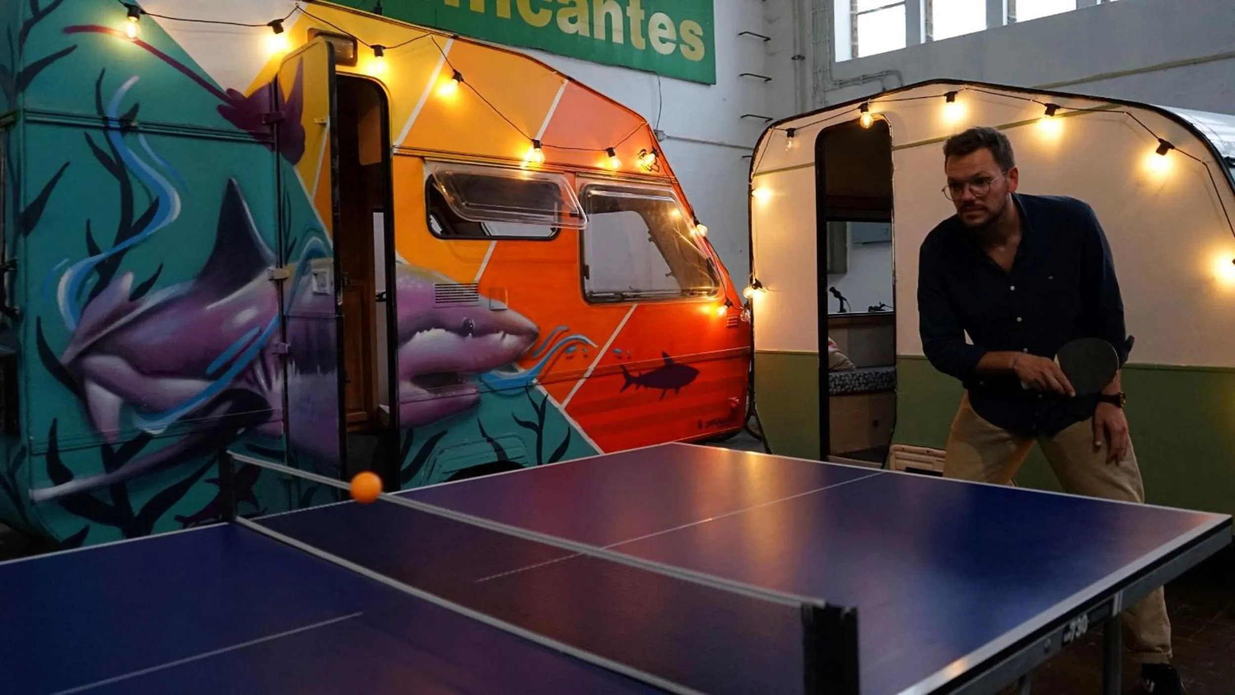 Table tennis in WOT Peniche Social