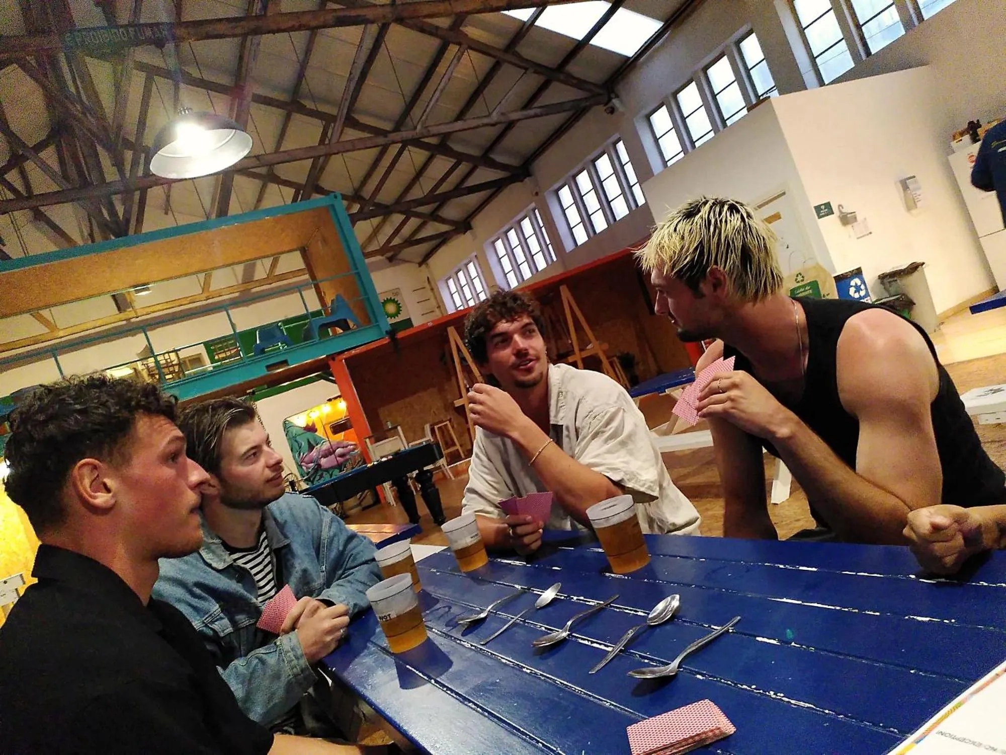 Food and drinks in WOT Peniche Social