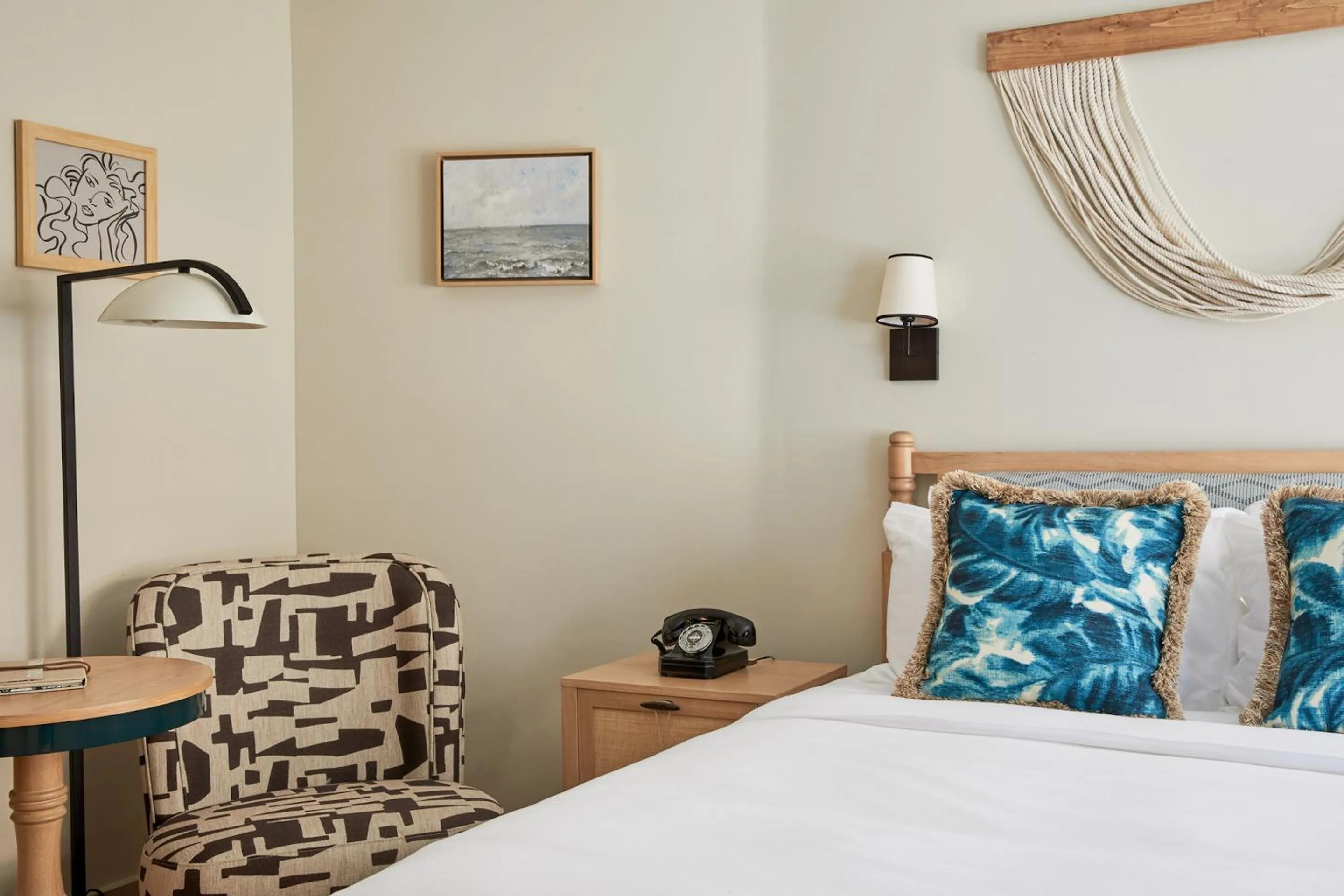 Bed in Faraway Nantucket