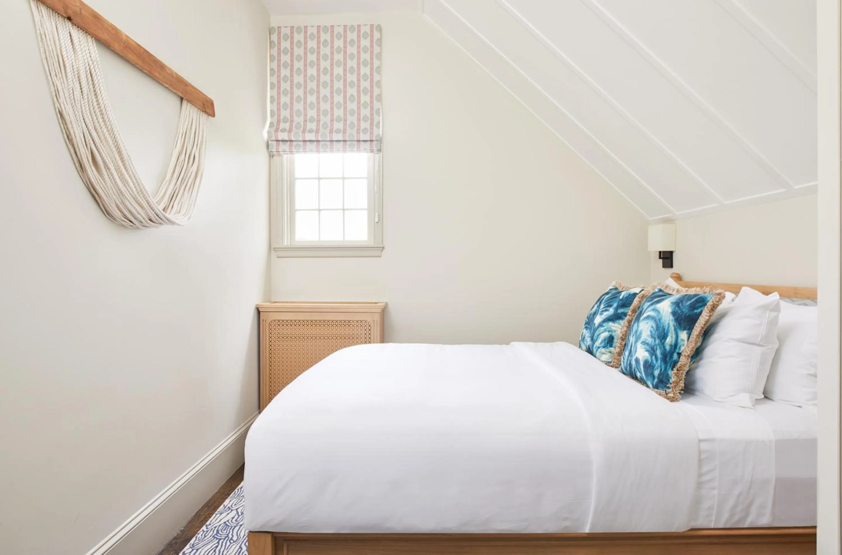 Bed in Faraway Nantucket