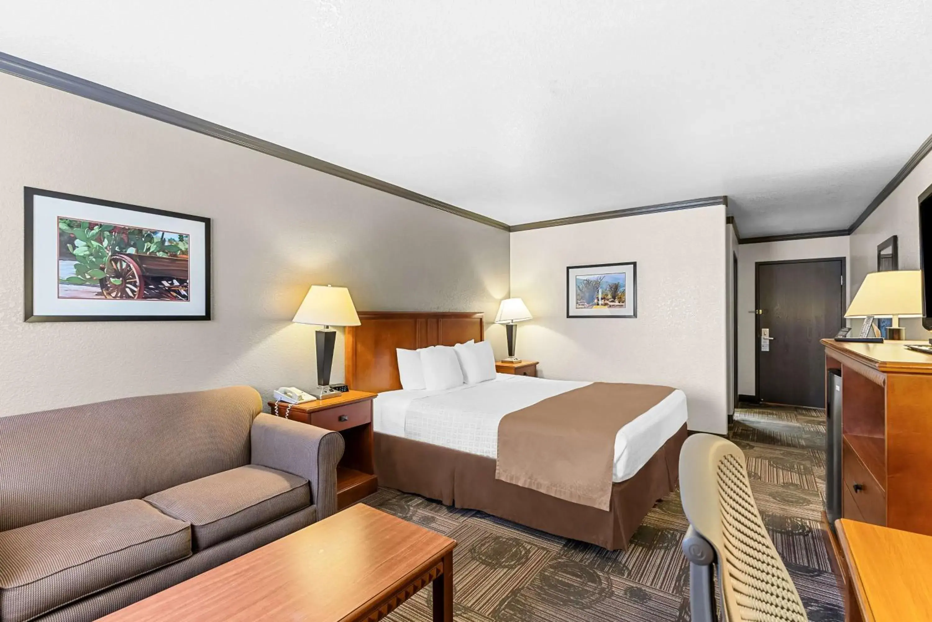 Bedroom, Bed in Best Western Apache Junction Inn Bedroom, Bed in Best Western Apache Junction Inn