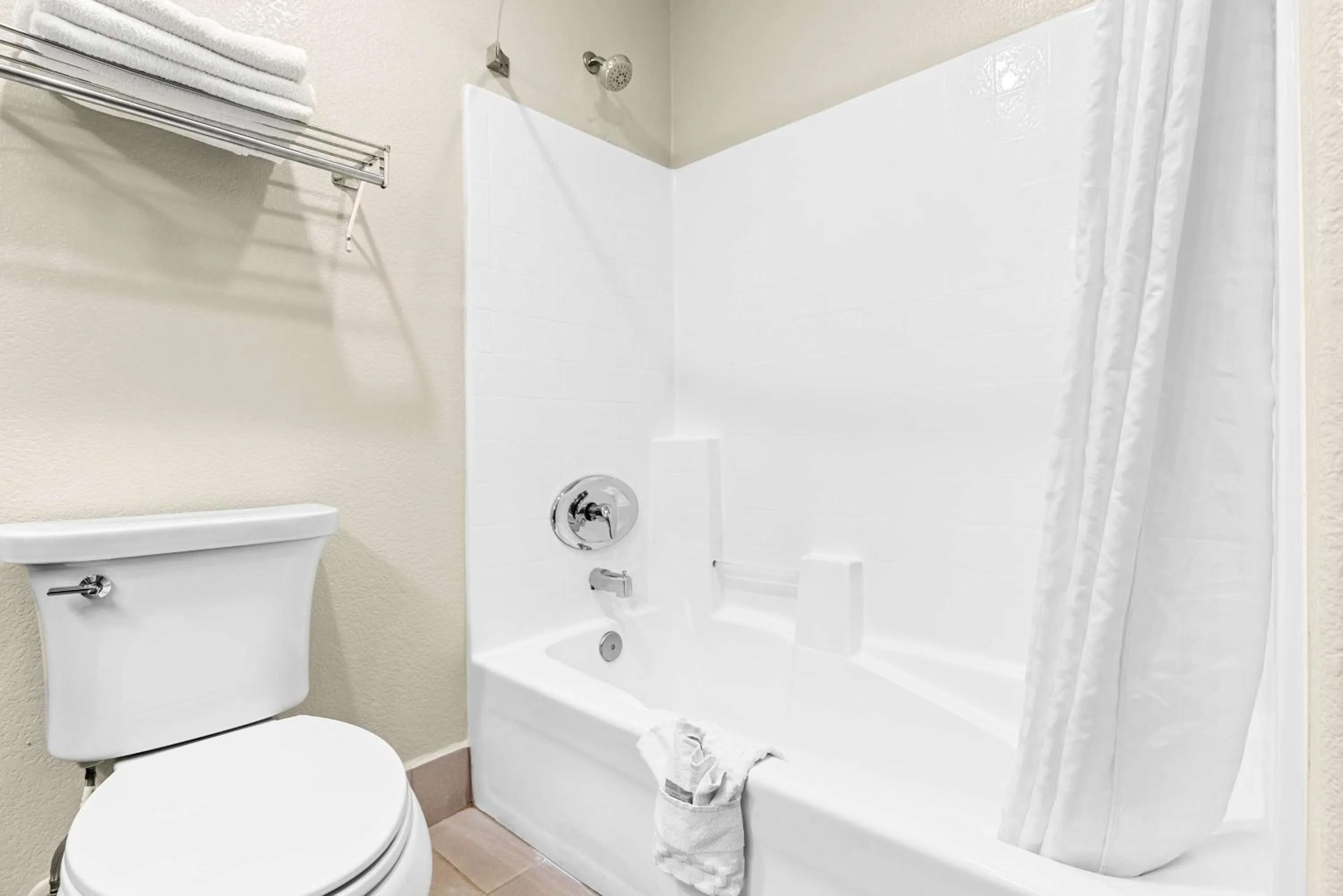 Bathroom in Best Western Apache Junction Inn