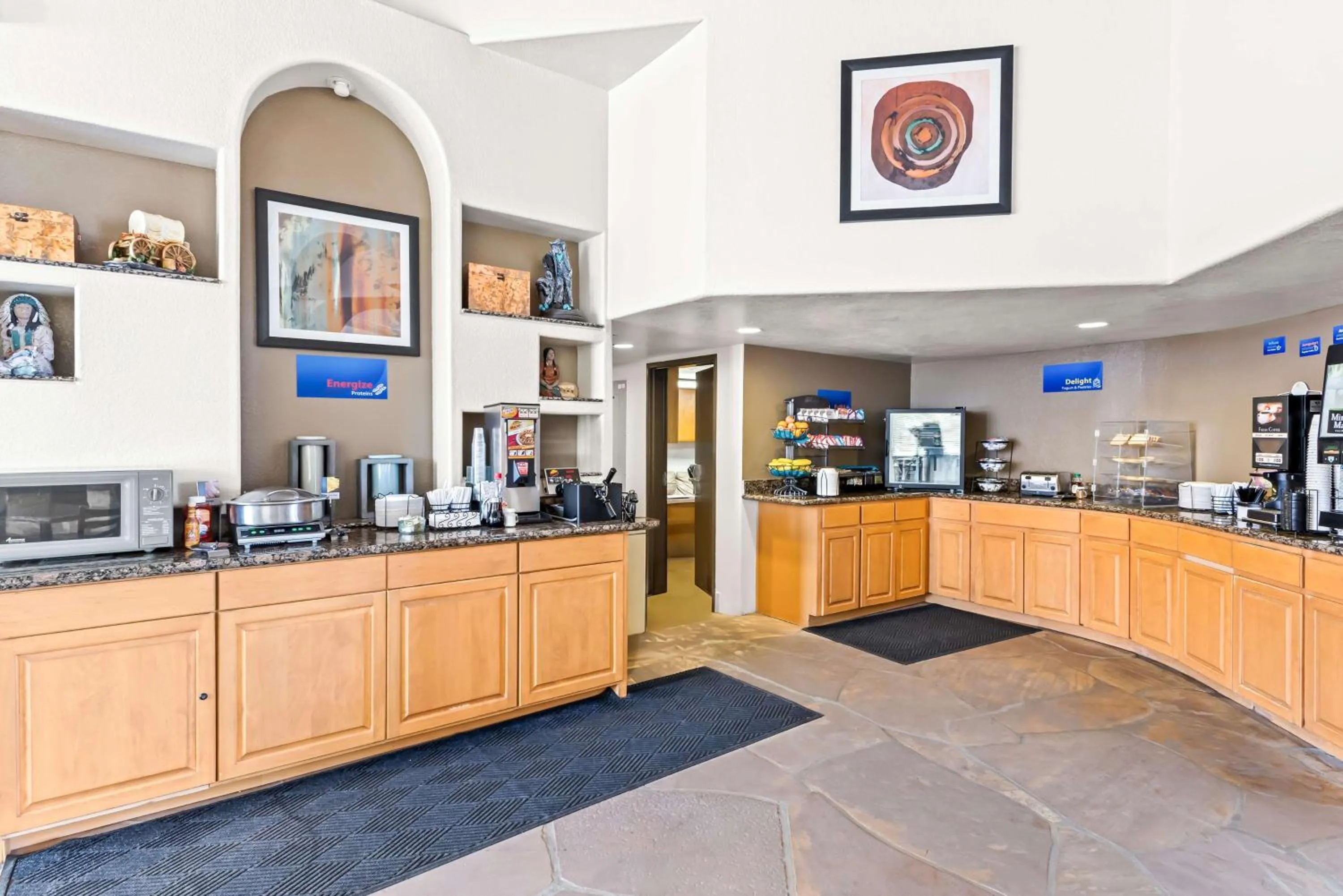 Breakfast in Best Western Apache Junction Inn