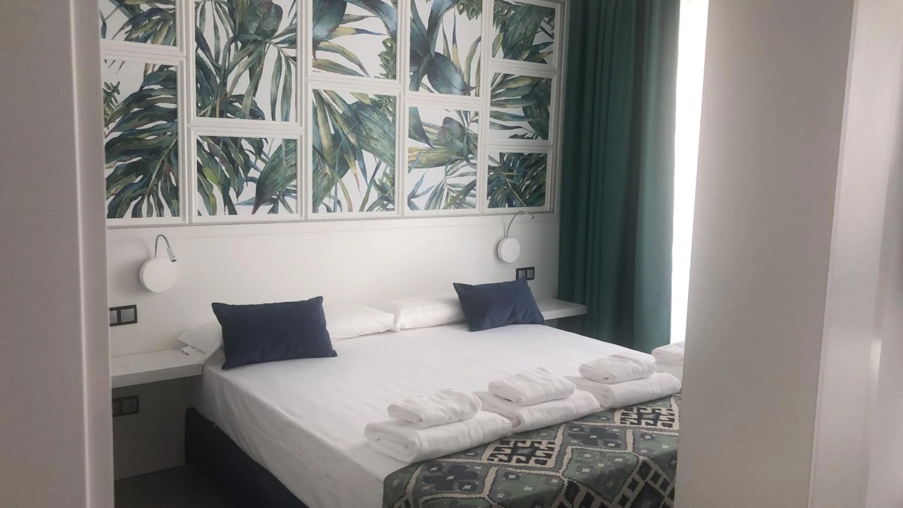 Bedroom in Hotel Playa de la Plata