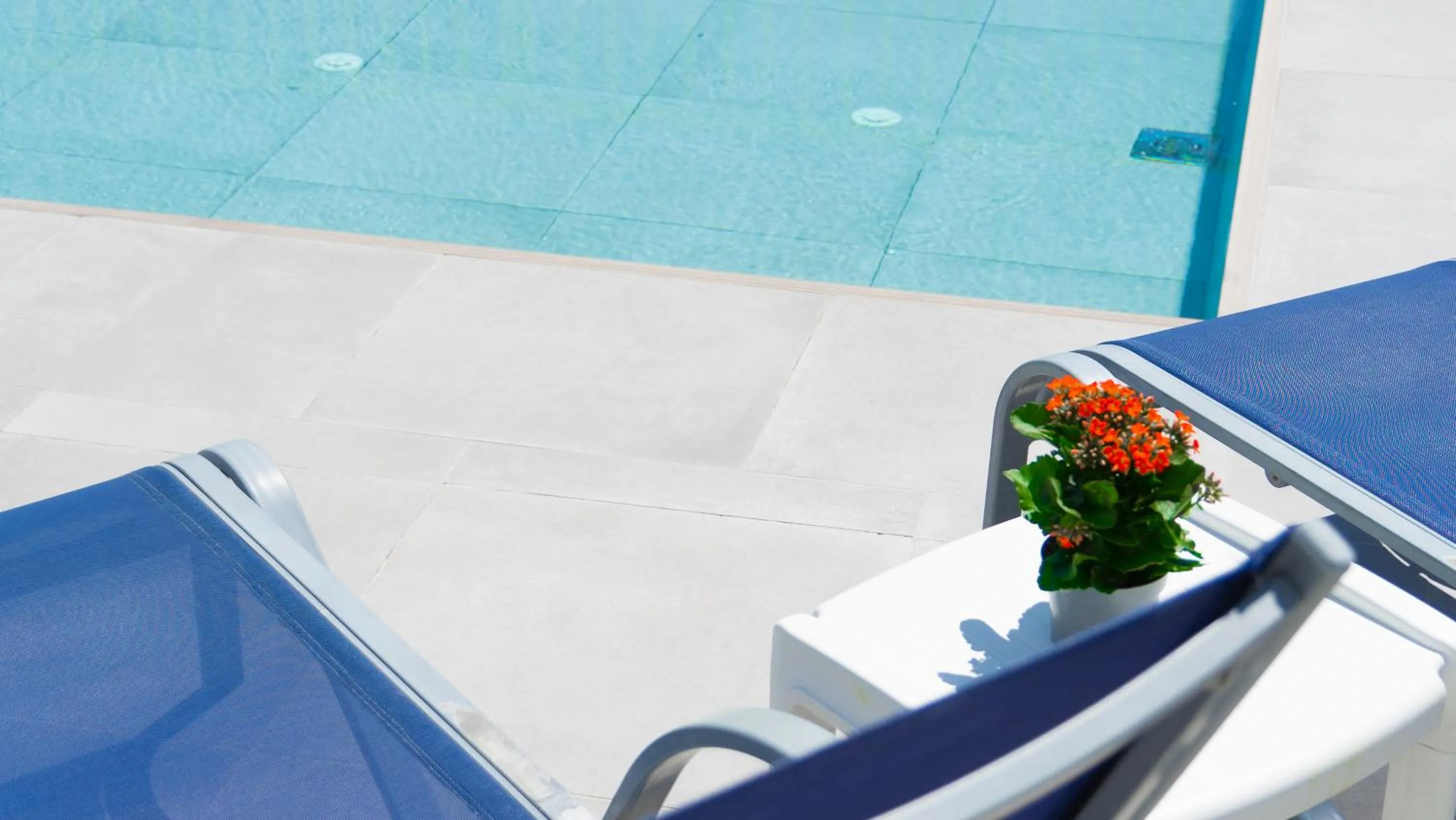 Pool view in Hotel Playa de la Plata