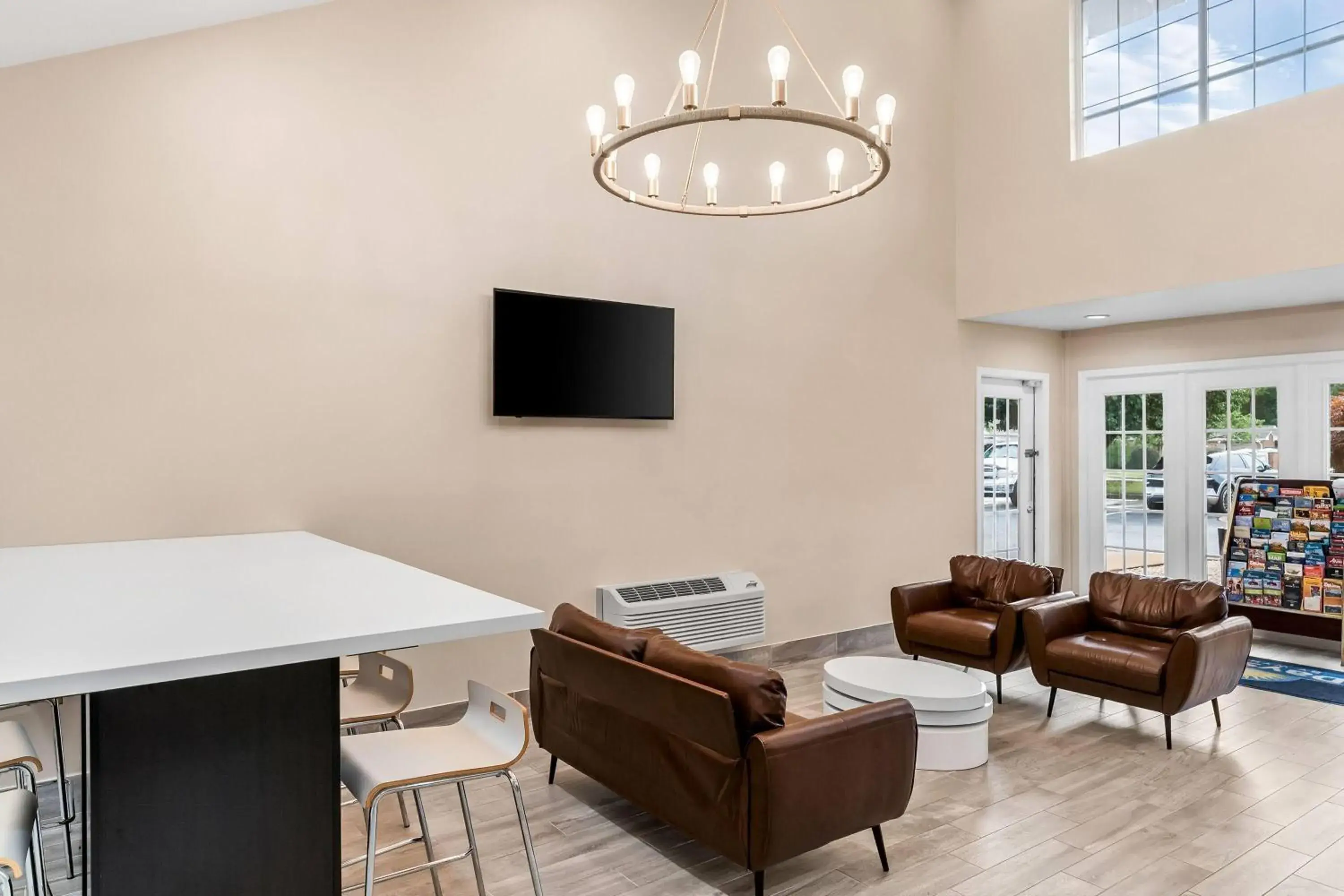 Lobby or reception in Days Inn by Wyndham Spartanburg Lobby or reception in Days Inn by Wyndham Spartanburg