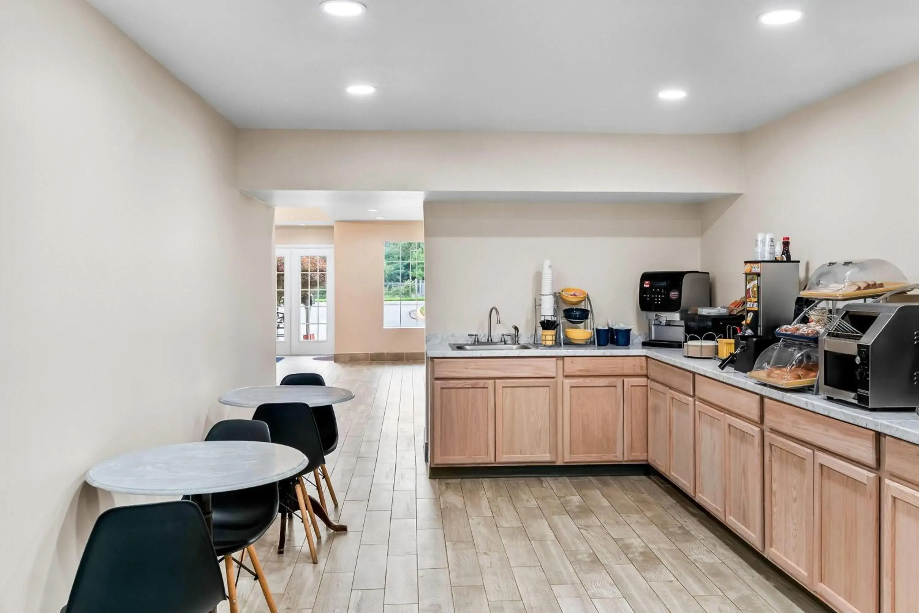 Restaurant/places to eat in Days Inn by Wyndham Spartanburg Restaurant/places to eat in Days Inn by Wyndham Spartanburg