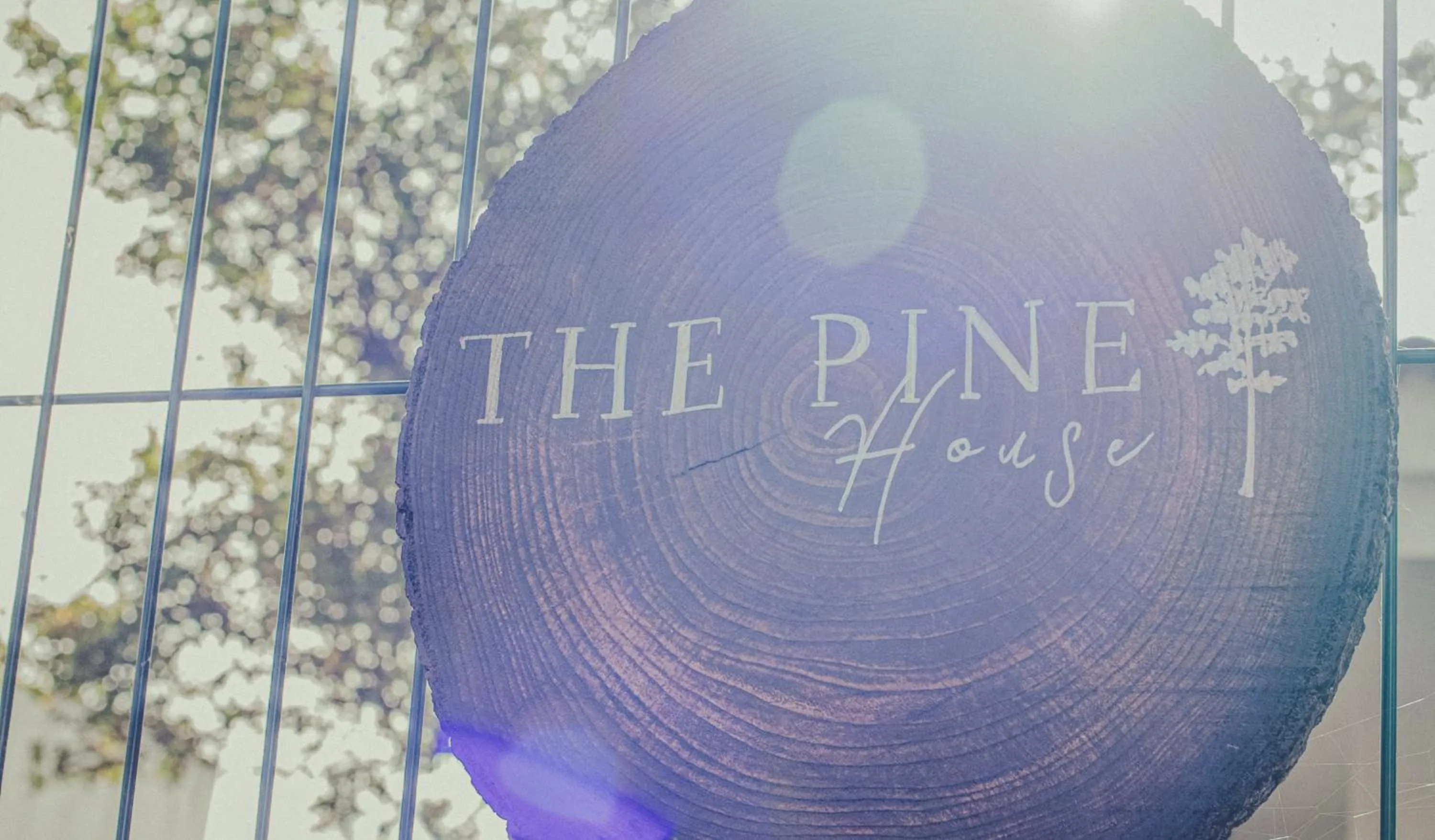 Pine House - Faro Airport, Beach and City Center