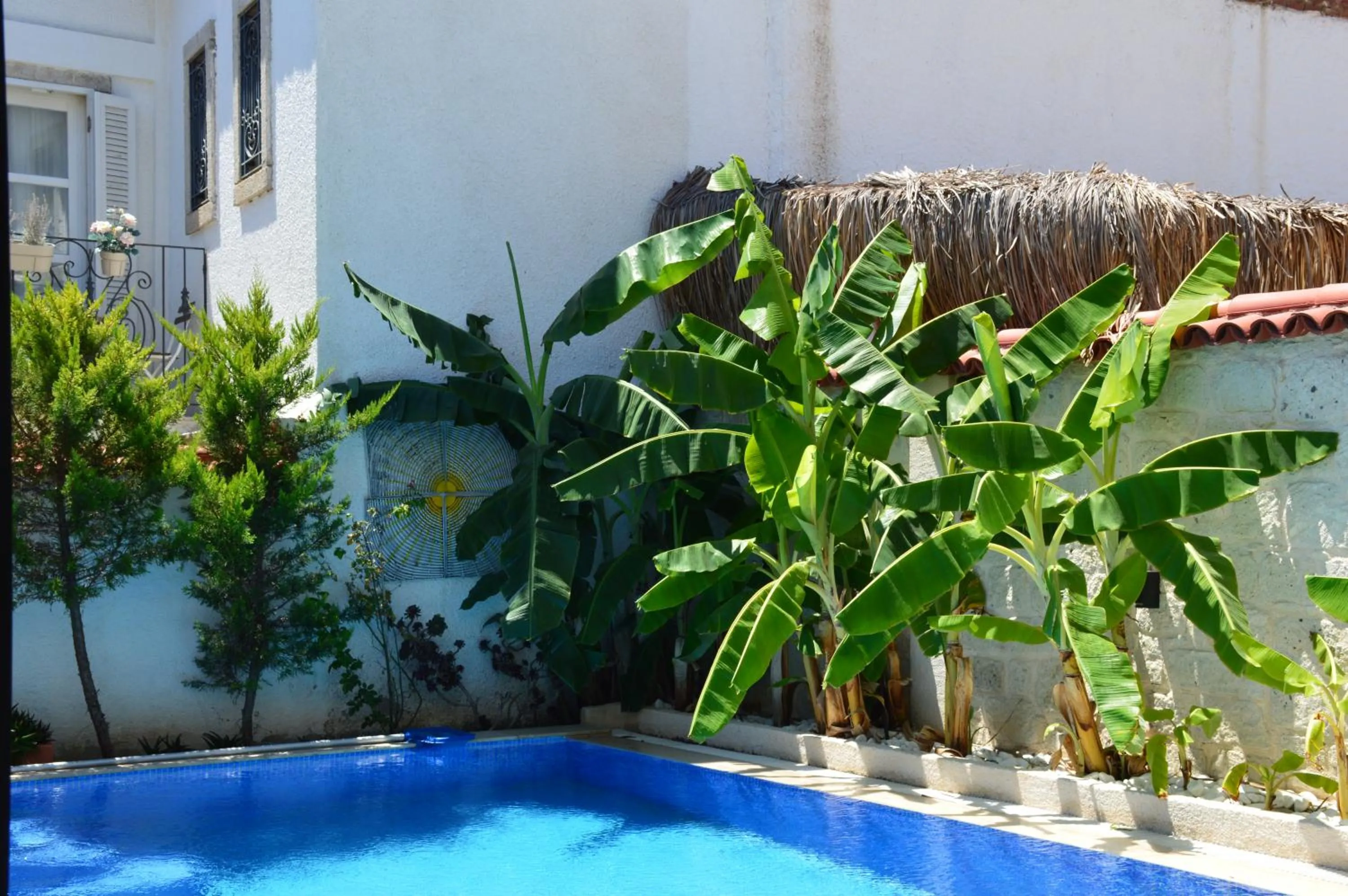 Garden in Kybele Suites Alaçatı