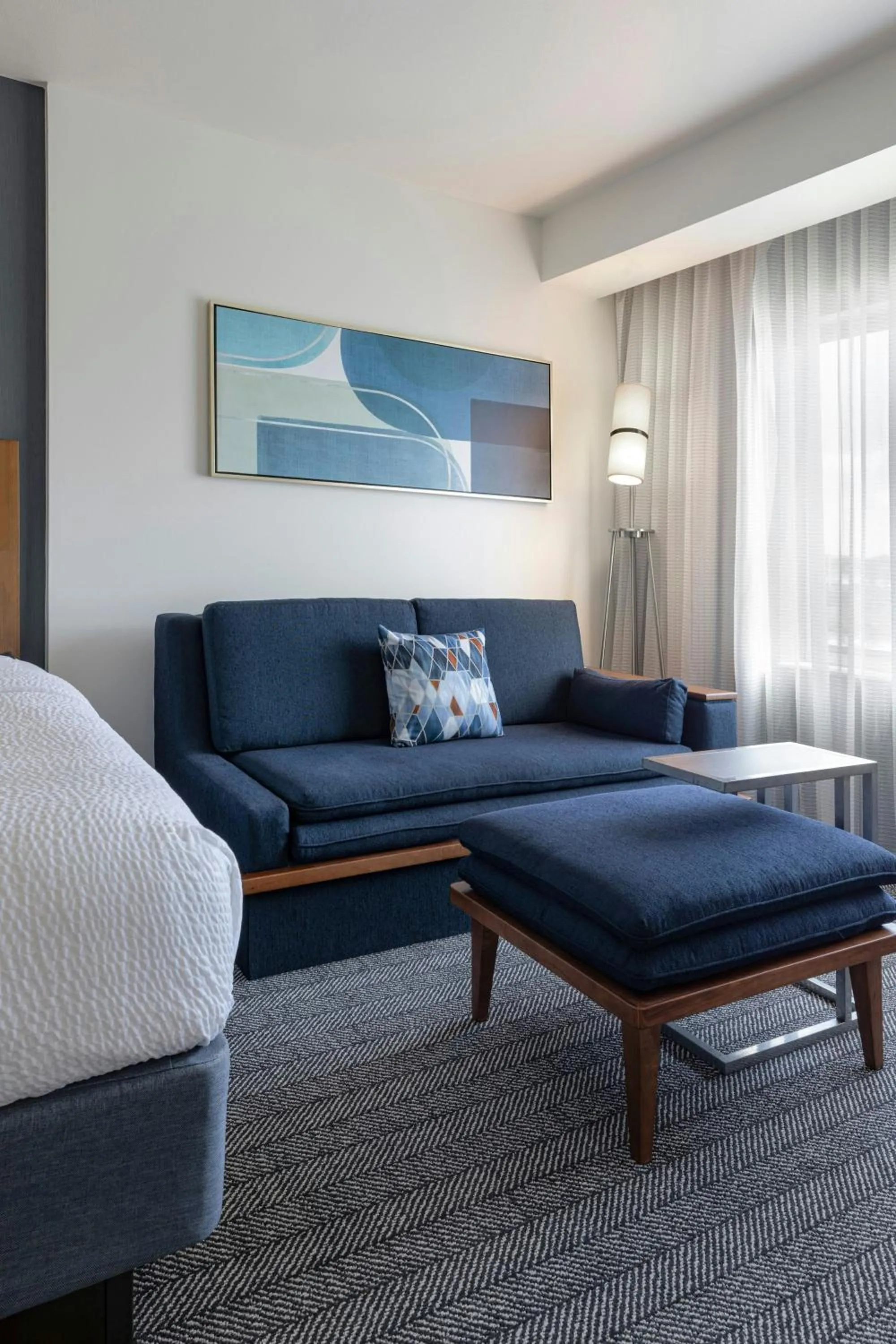 Photo of the whole room in Courtyard by Marriott St. Louis St. Peters