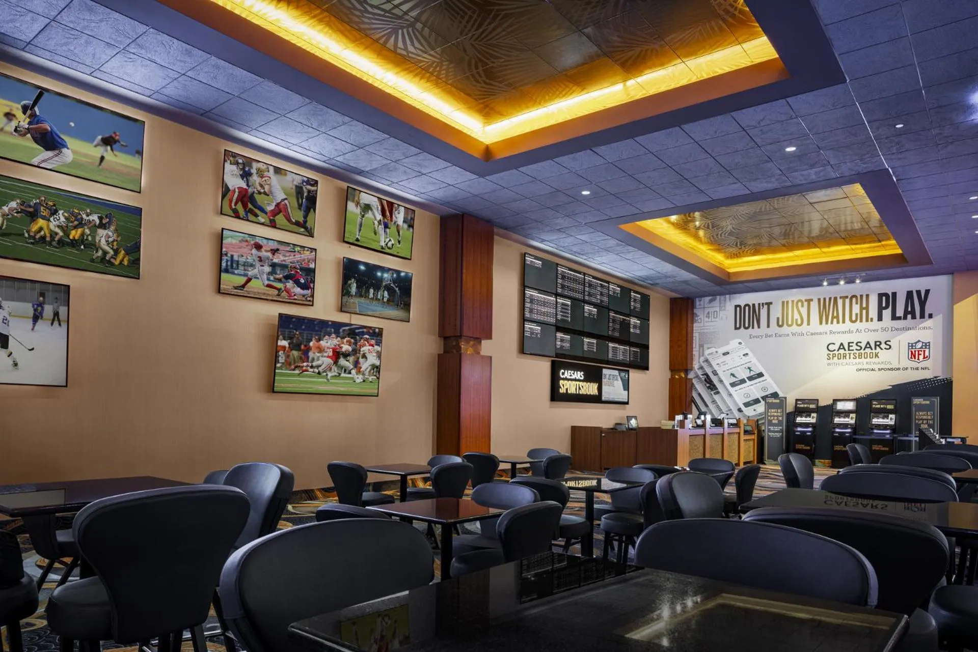 Casino in Isle Casino Hotel Waterloo, A Caesars Destination