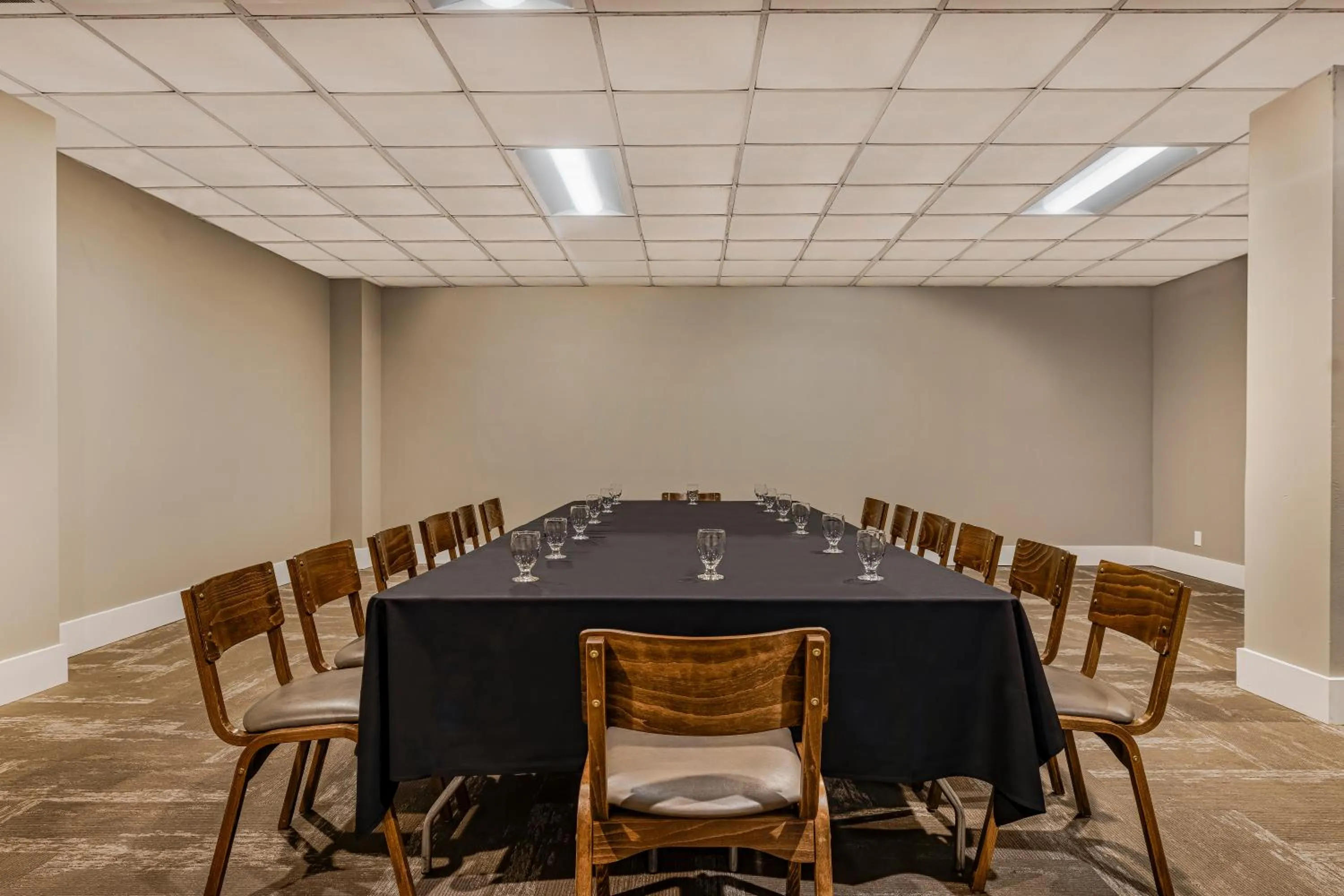 Meeting/conference room in Hotel Preston Nashville Airport