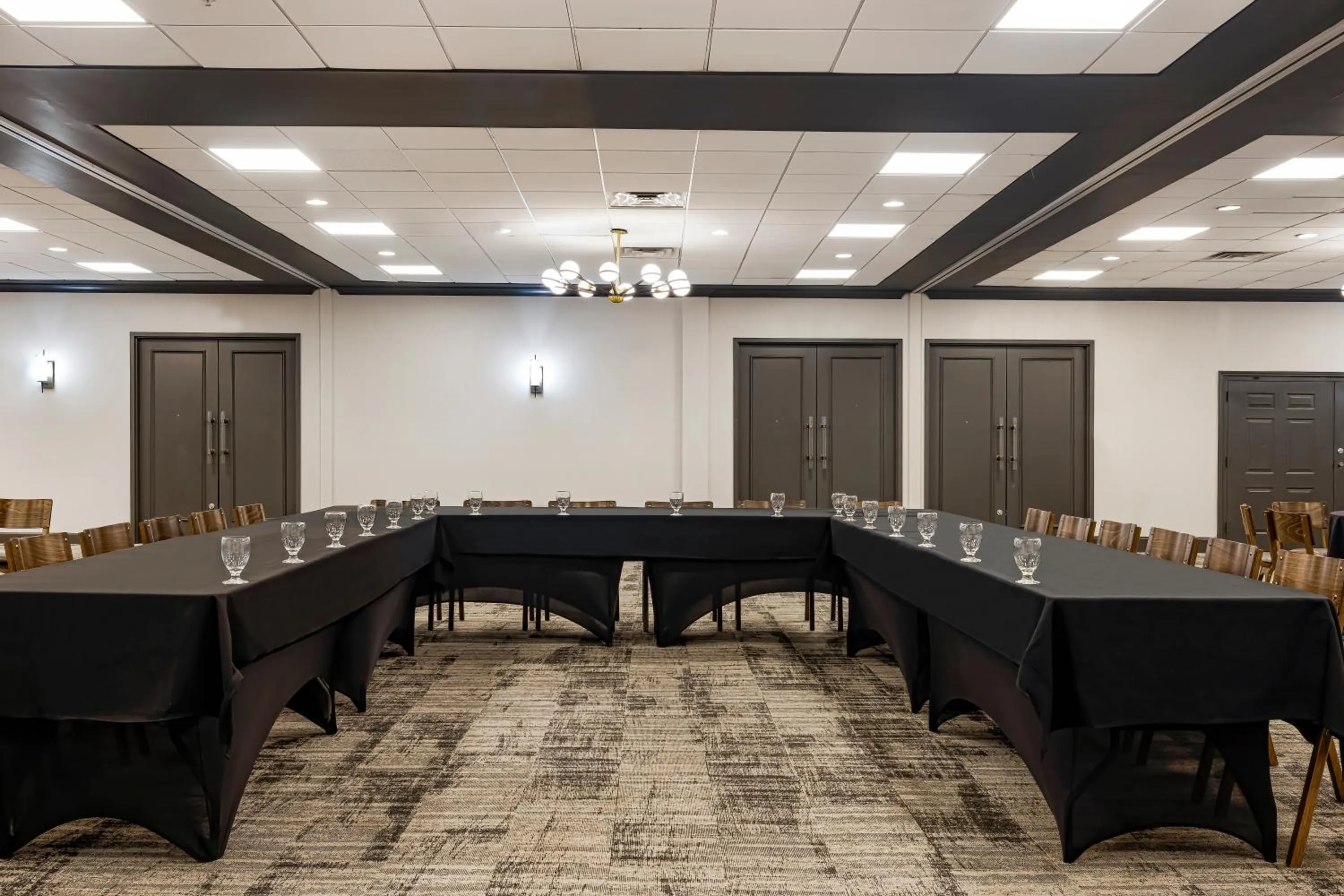 Meeting/conference room in Hotel Preston Nashville Airport