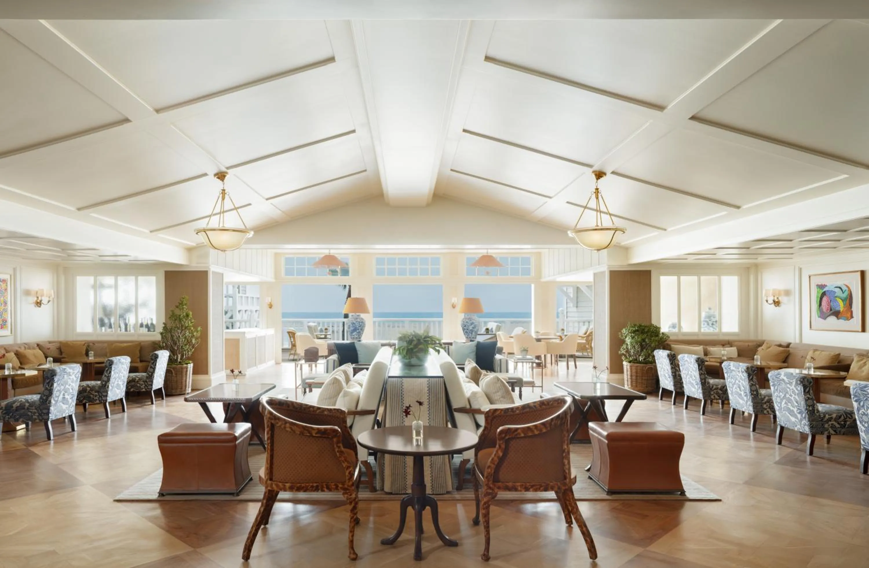 Property building in Shutters On The Beach