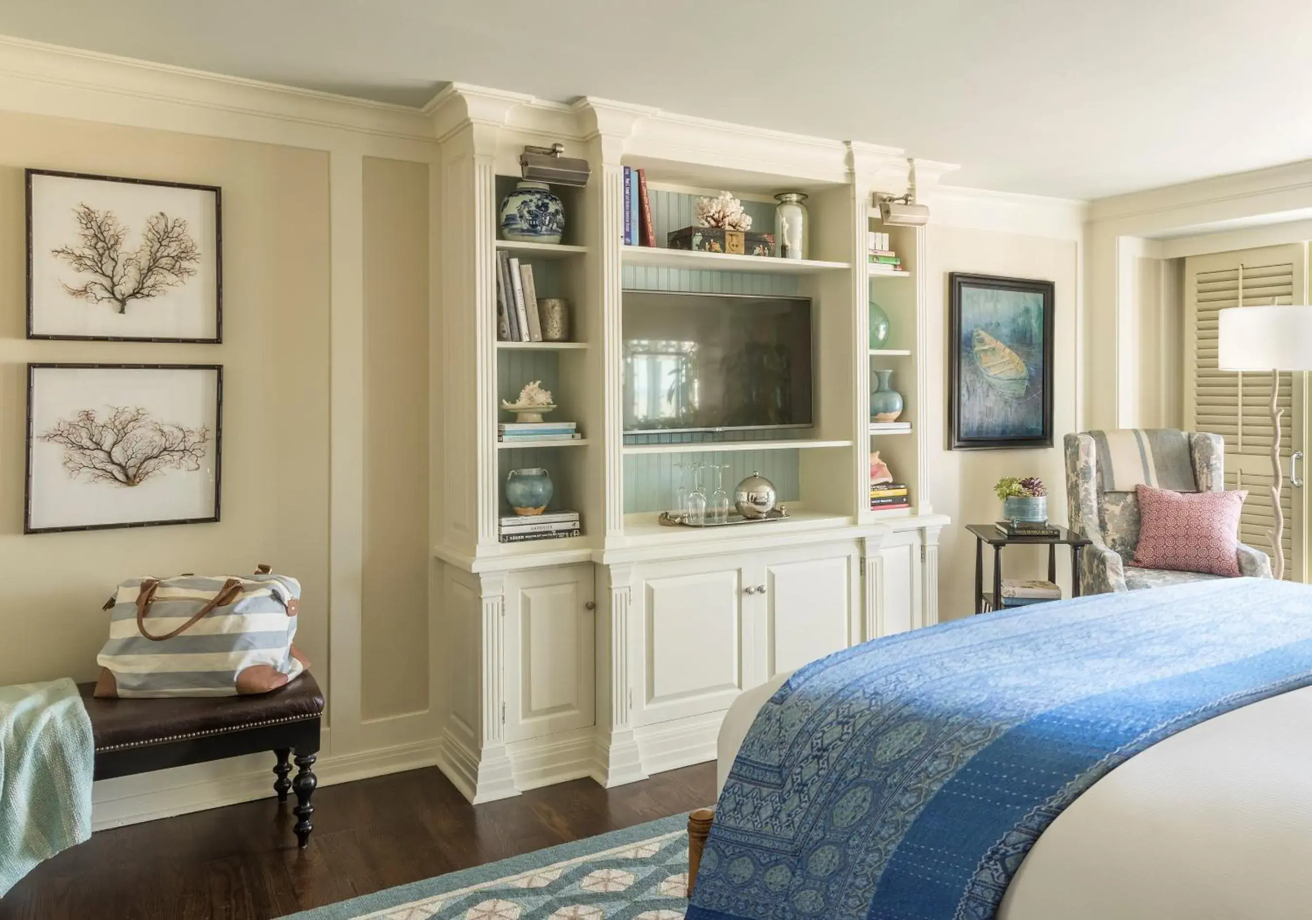 Bed in Shutters On The Beach Bed in Shutters On The Beach