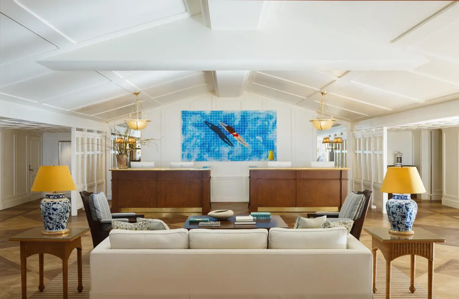 Property building in Shutters On The Beach Property building in Shutters On The Beach