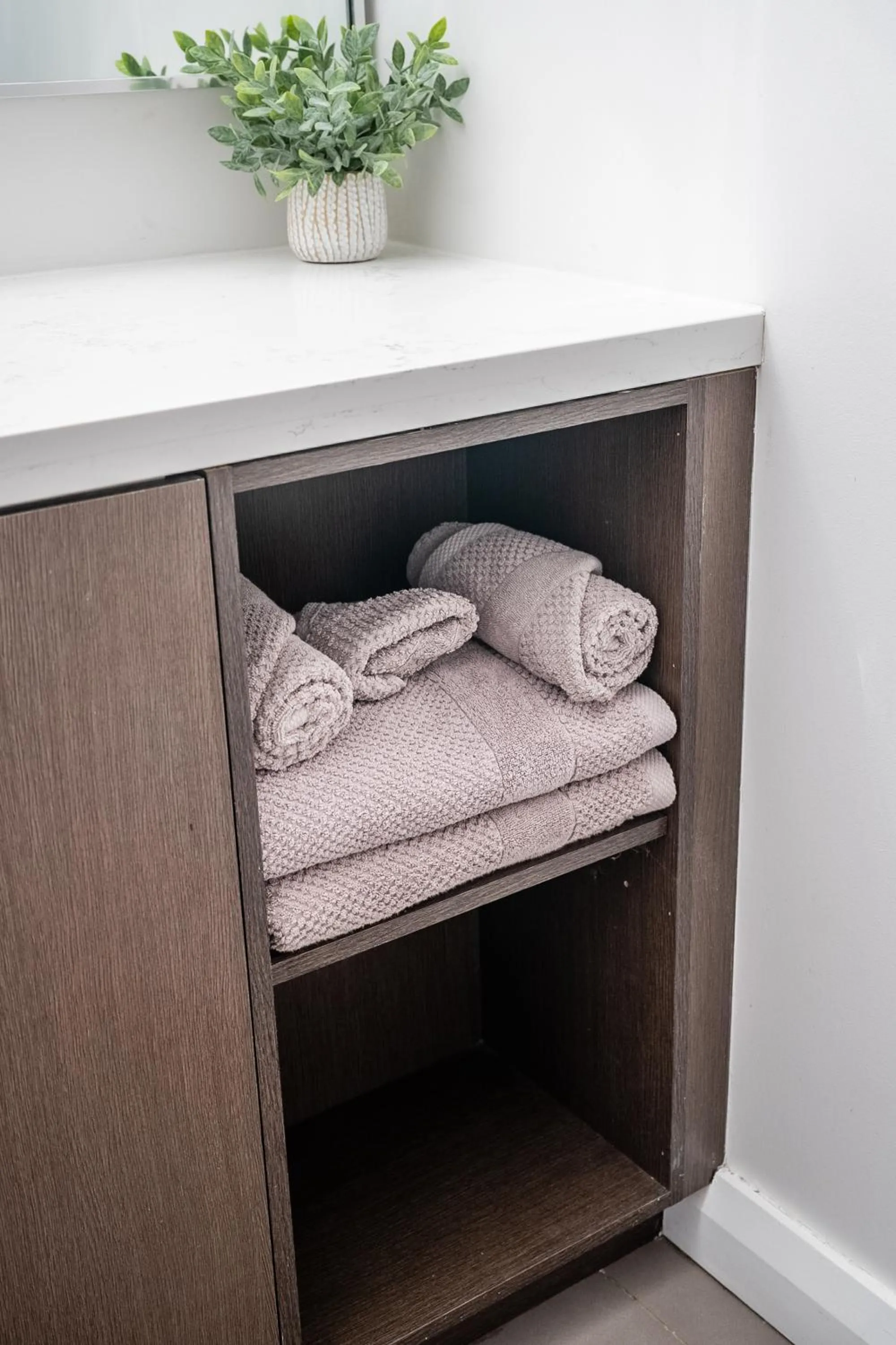 towels in GLOBALSTAY Charming Yorkville Aprt