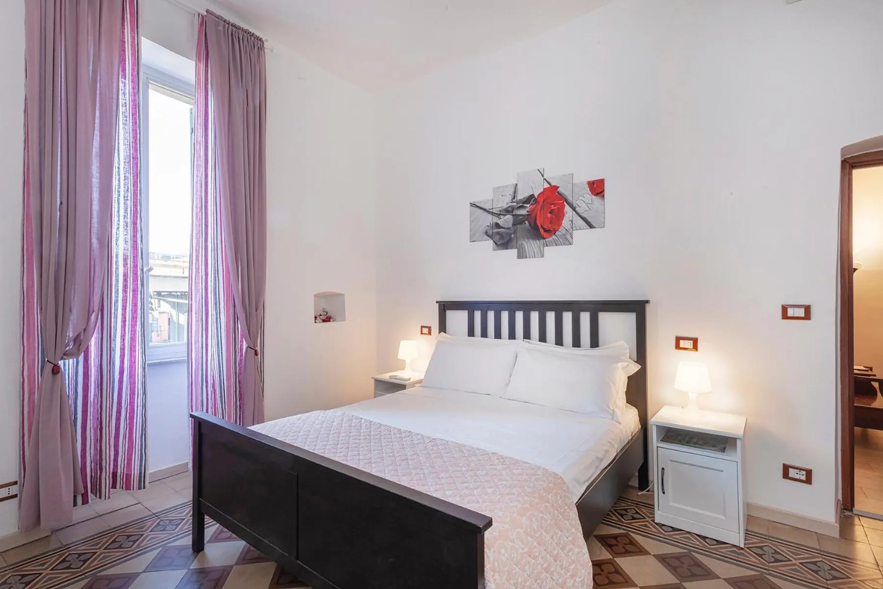 Bedroom, Bed in Casa Rosa al Molo by Wonderful Italy