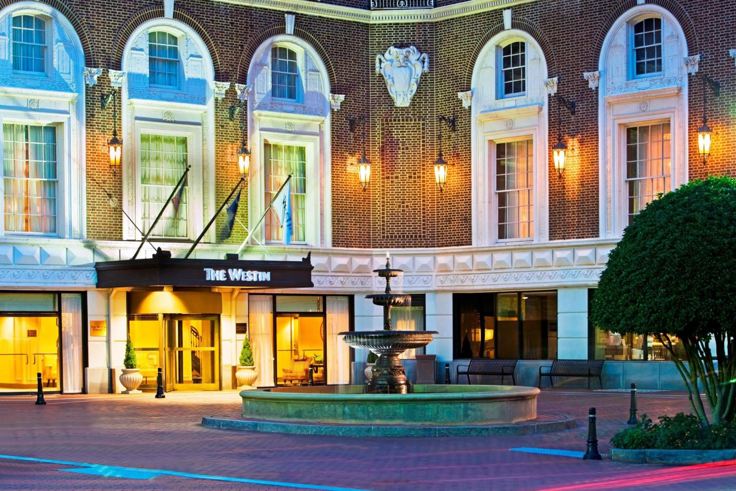 Property building in The Westin Poinsett, Greenville