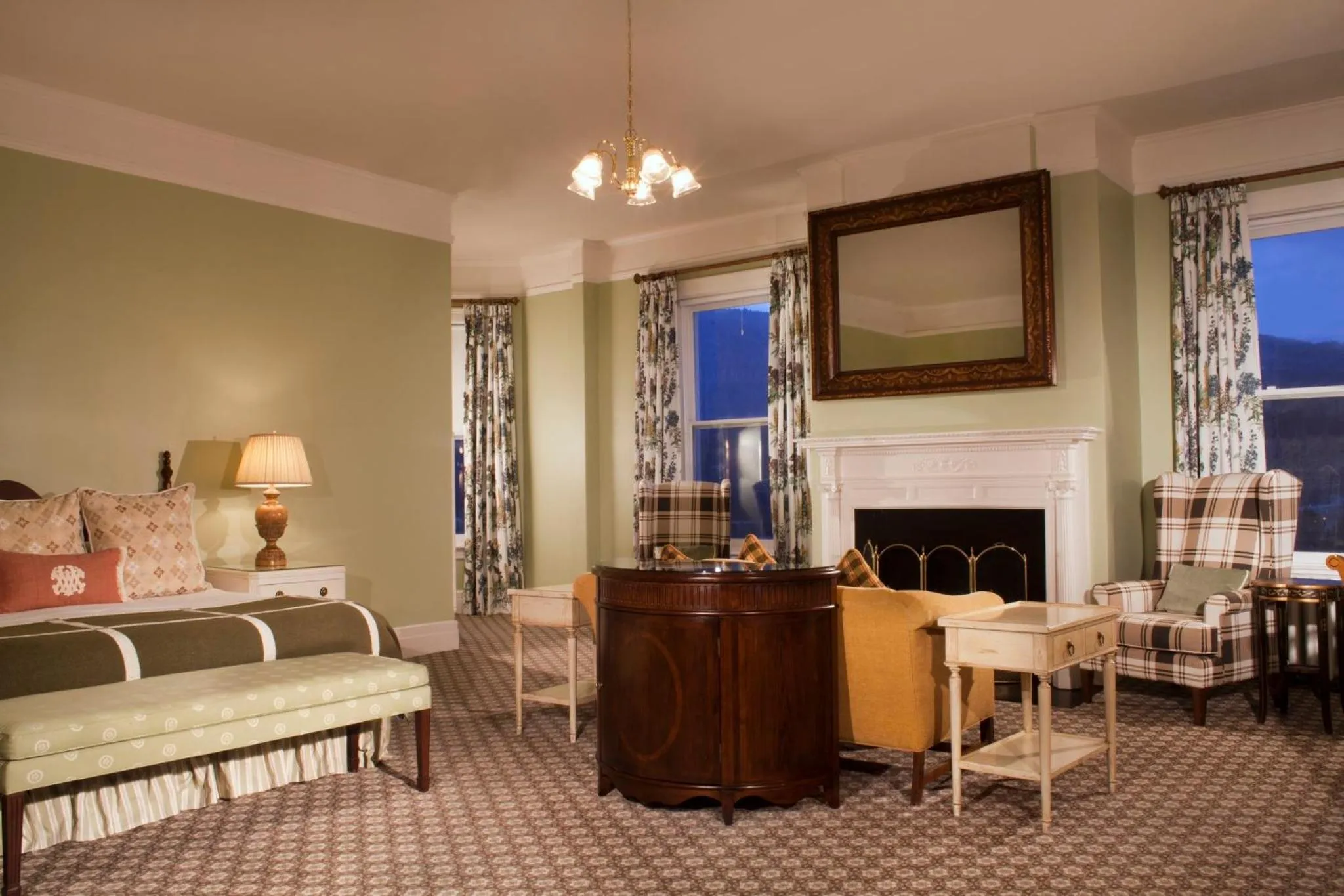 Photo of the whole room in Omni Mount Washington Resort & Spa