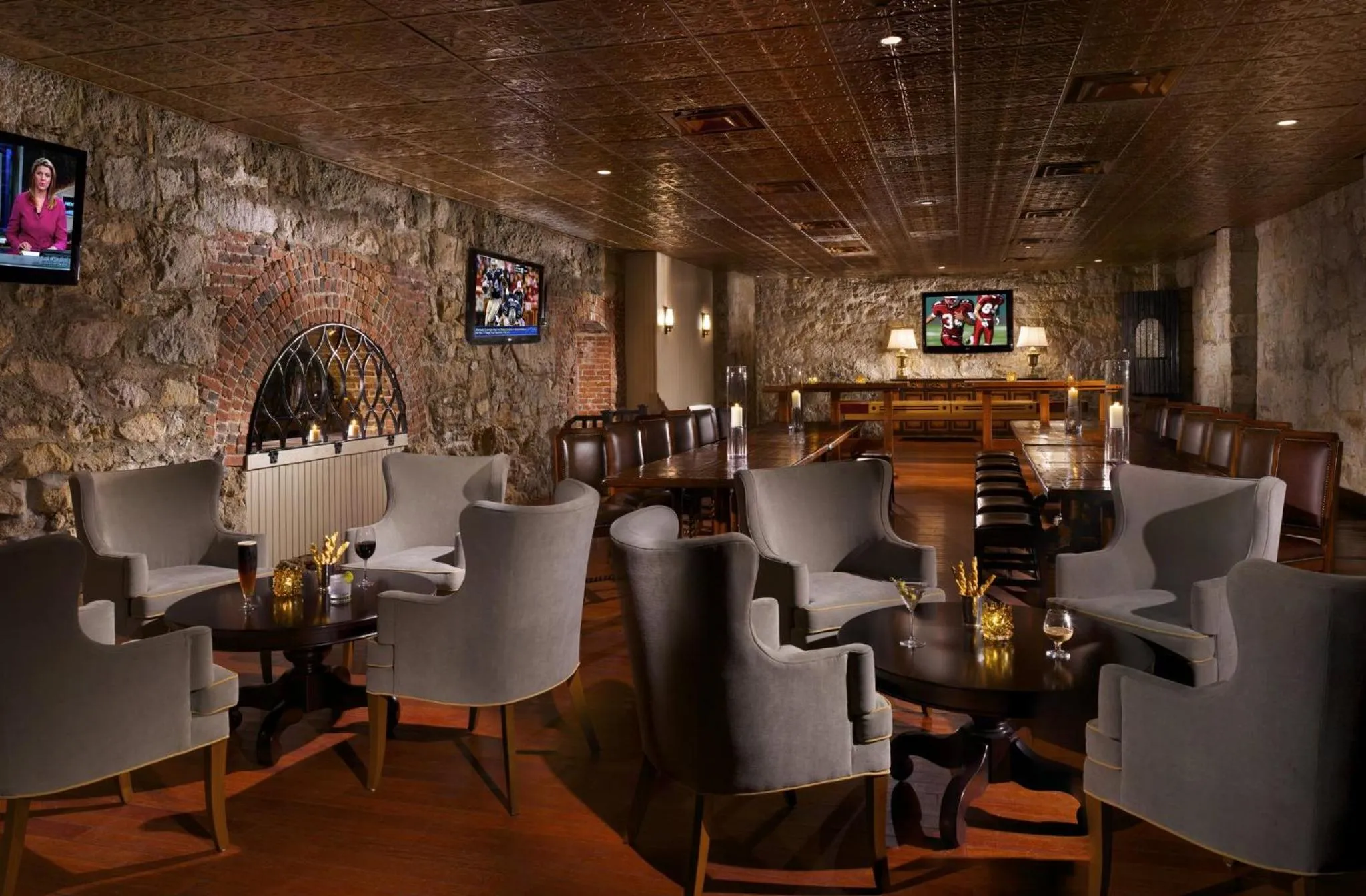 Lounge or bar in Omni Mount Washington Resort & Spa