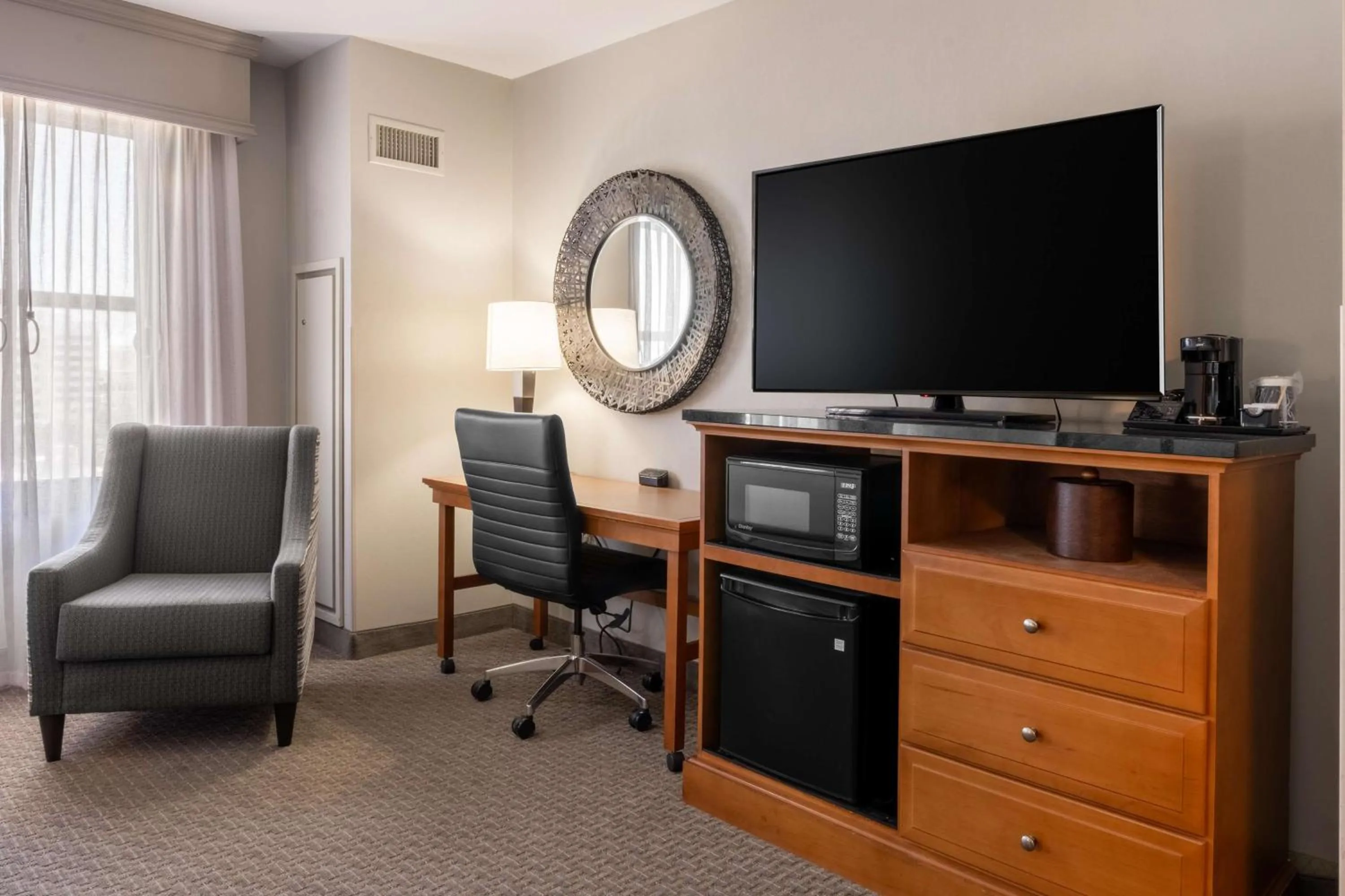 Bedroom in Drury Plaza Hotel Broadview Wichita