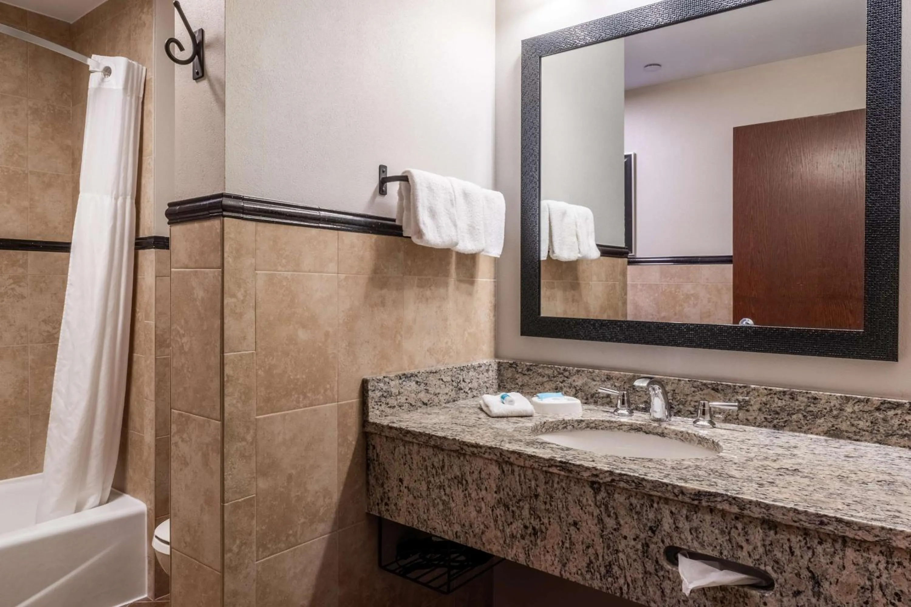 Bathroom in Drury Plaza Hotel Broadview Wichita