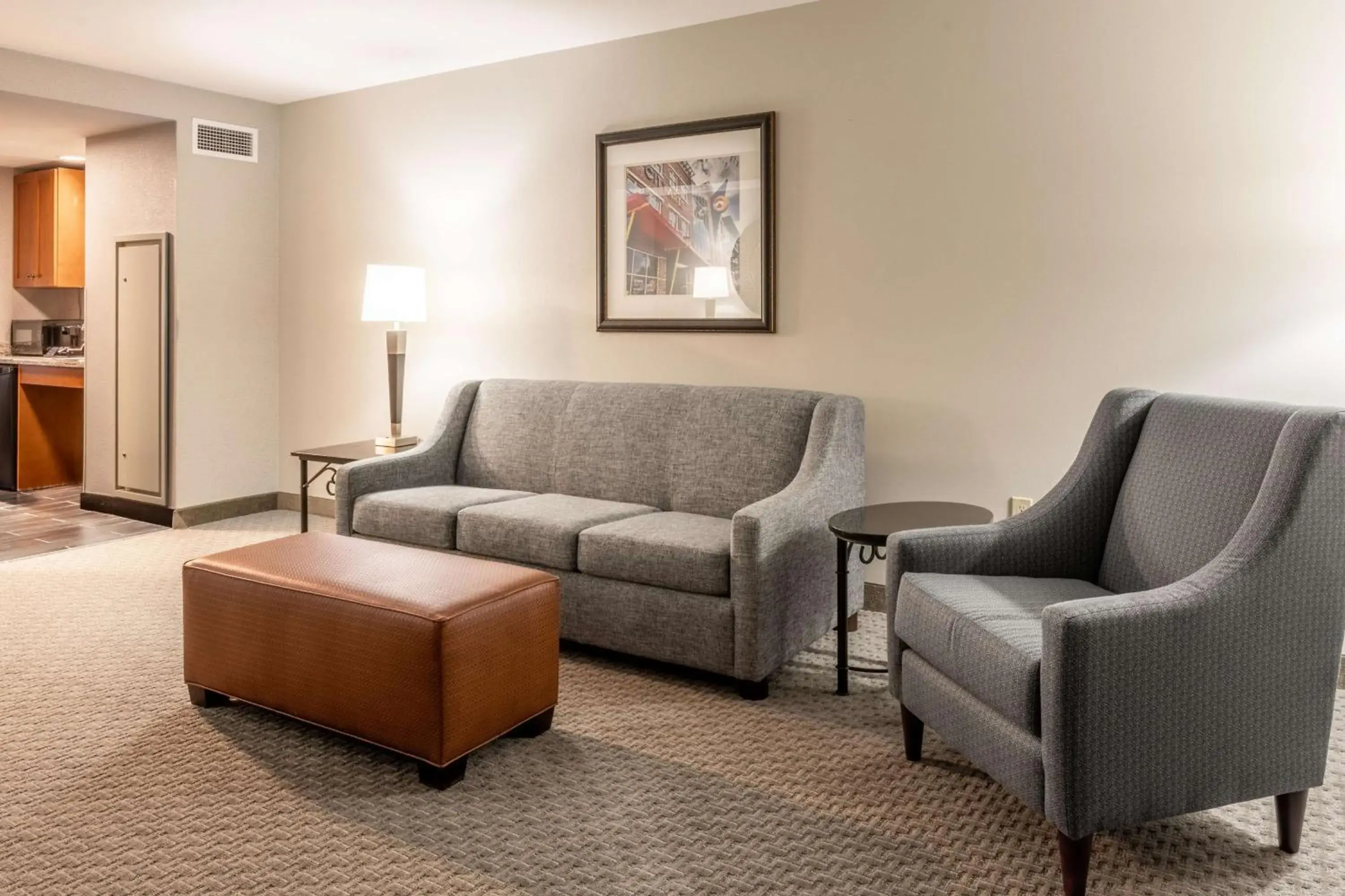 Queen Suite with Sofa Bed - Accessible, Tub in Drury Plaza Hotel Broadview Wichita Queen Suite with Sofa Bed - Accessible, Tub in Drury Plaza Hotel Broadview Wichita