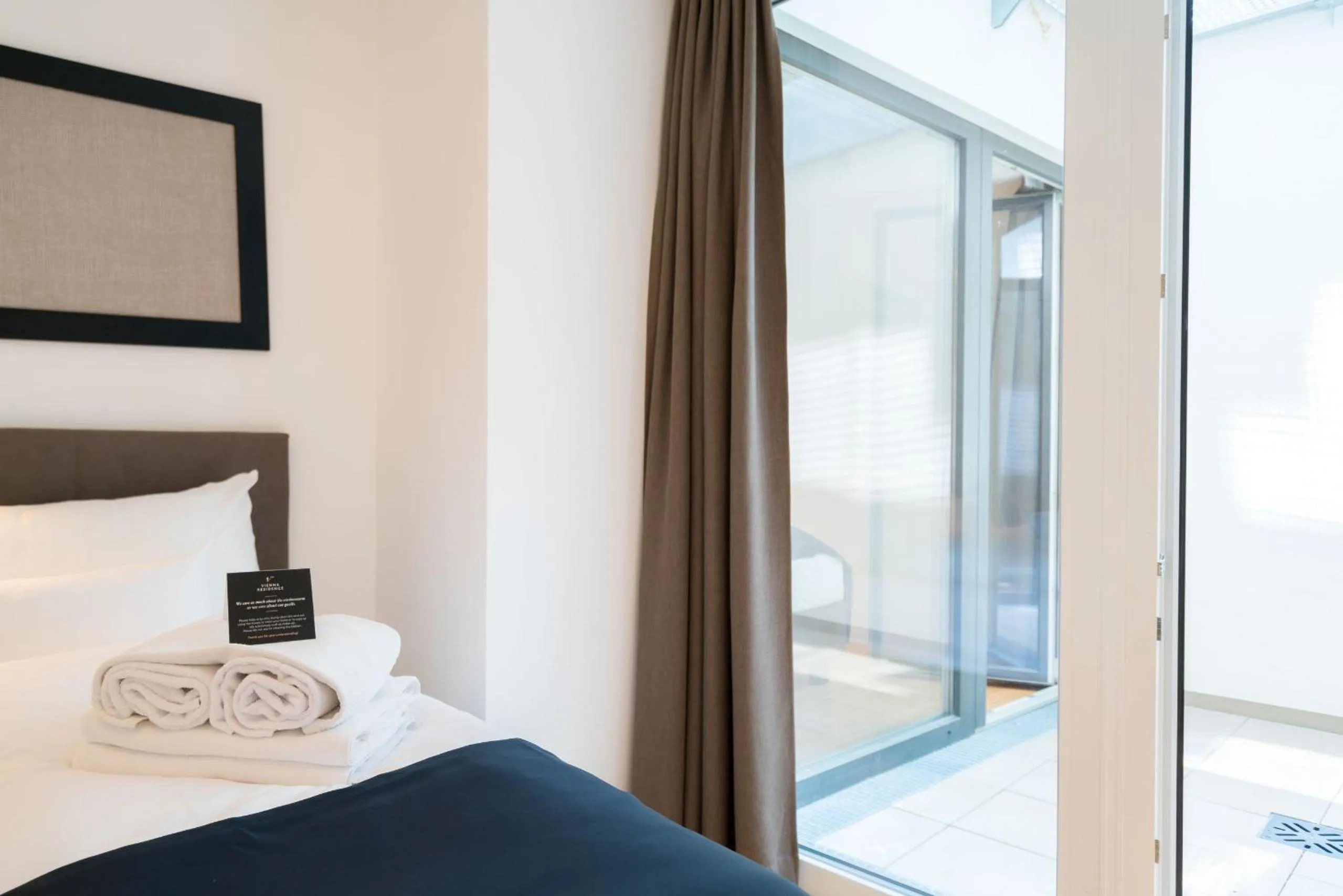 Bed in Vienna Residence, Hietzing - Schönbrunn