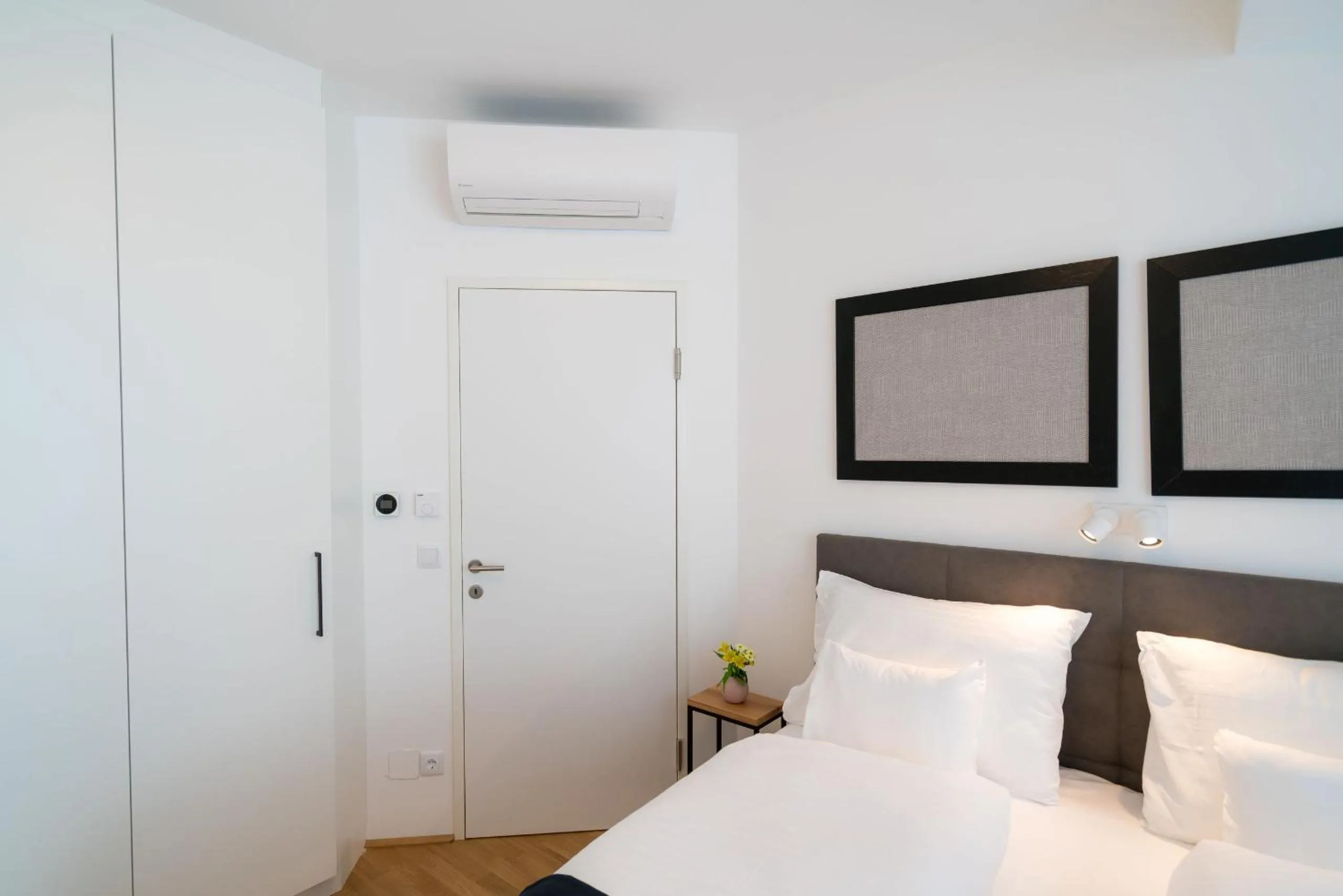 Bed in Vienna Residence, Hietzing - Schönbrunn