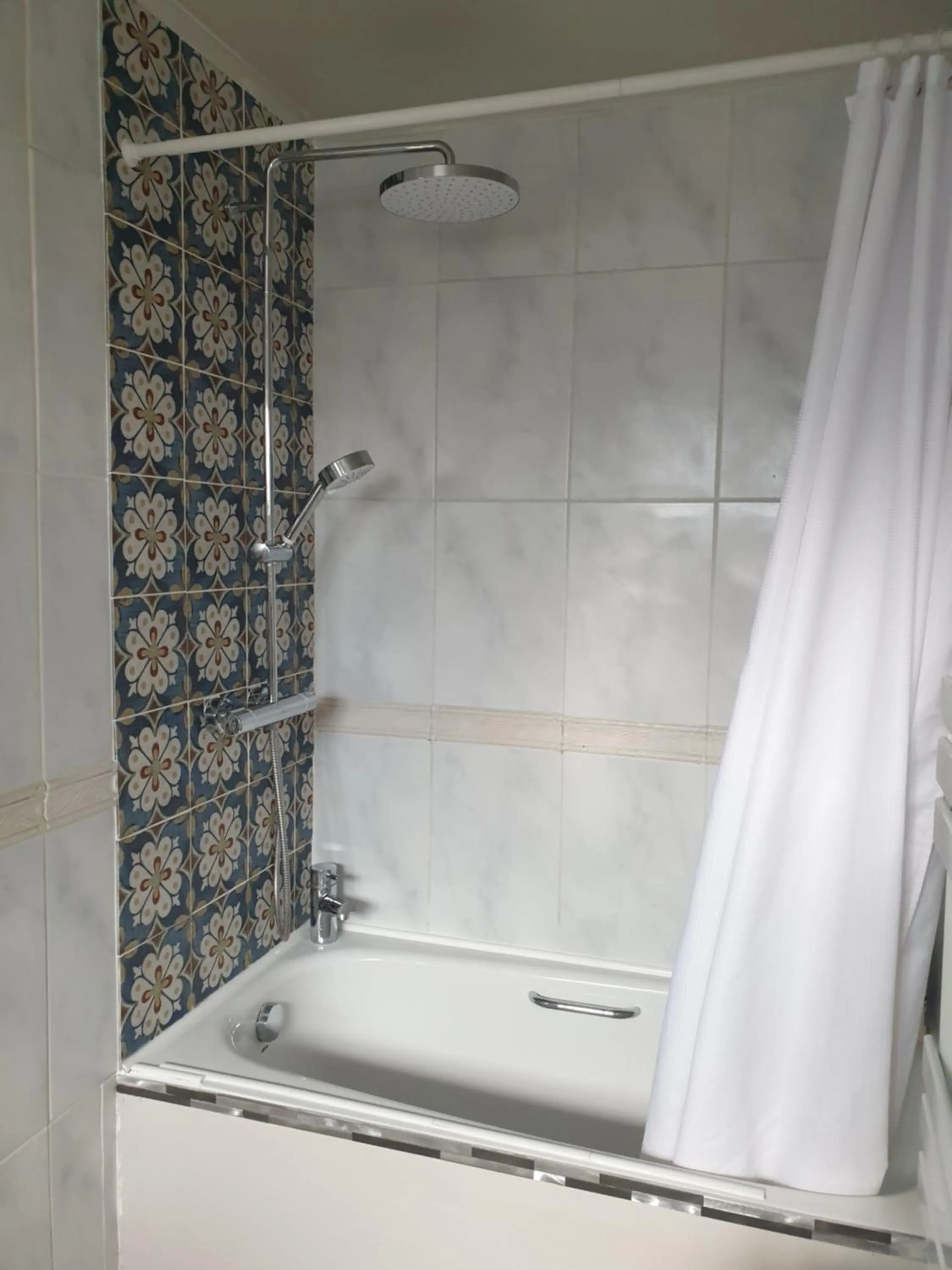 Harry's bed and breakfast